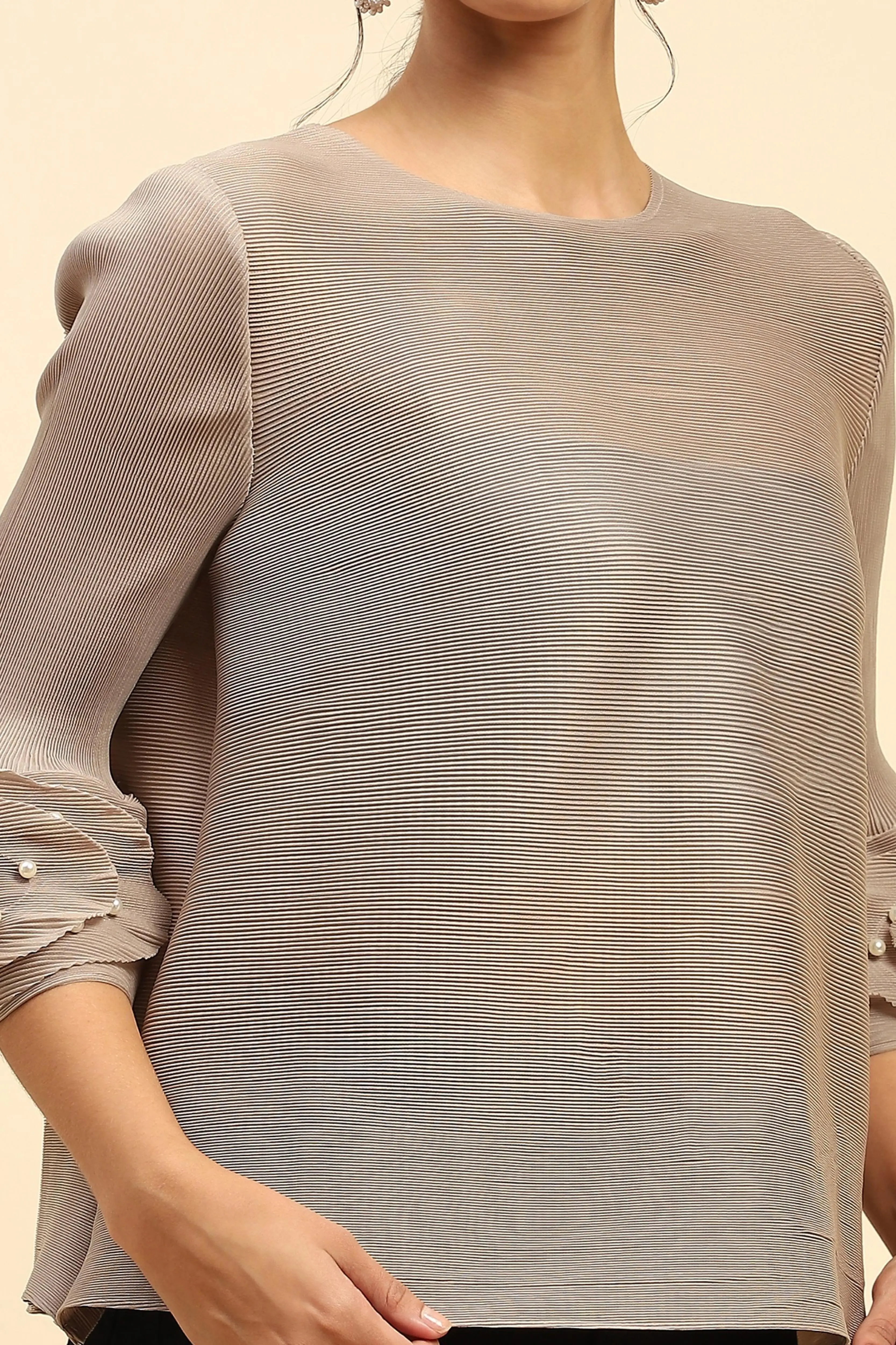 Beige Solid Loose Fit Pleated Blouse - Image 5