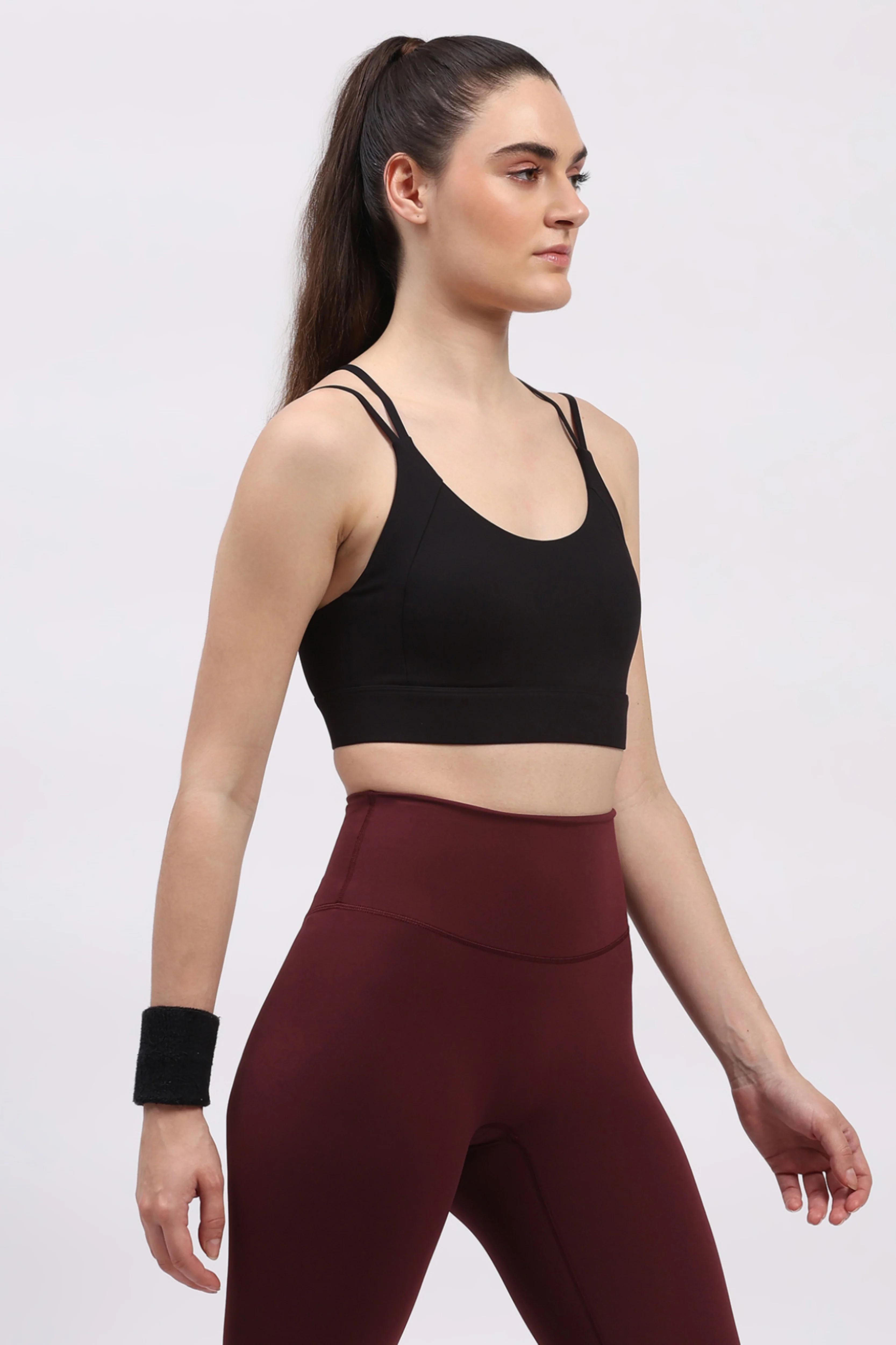 Black Criss-Cross Back Sports Bra - Image 2