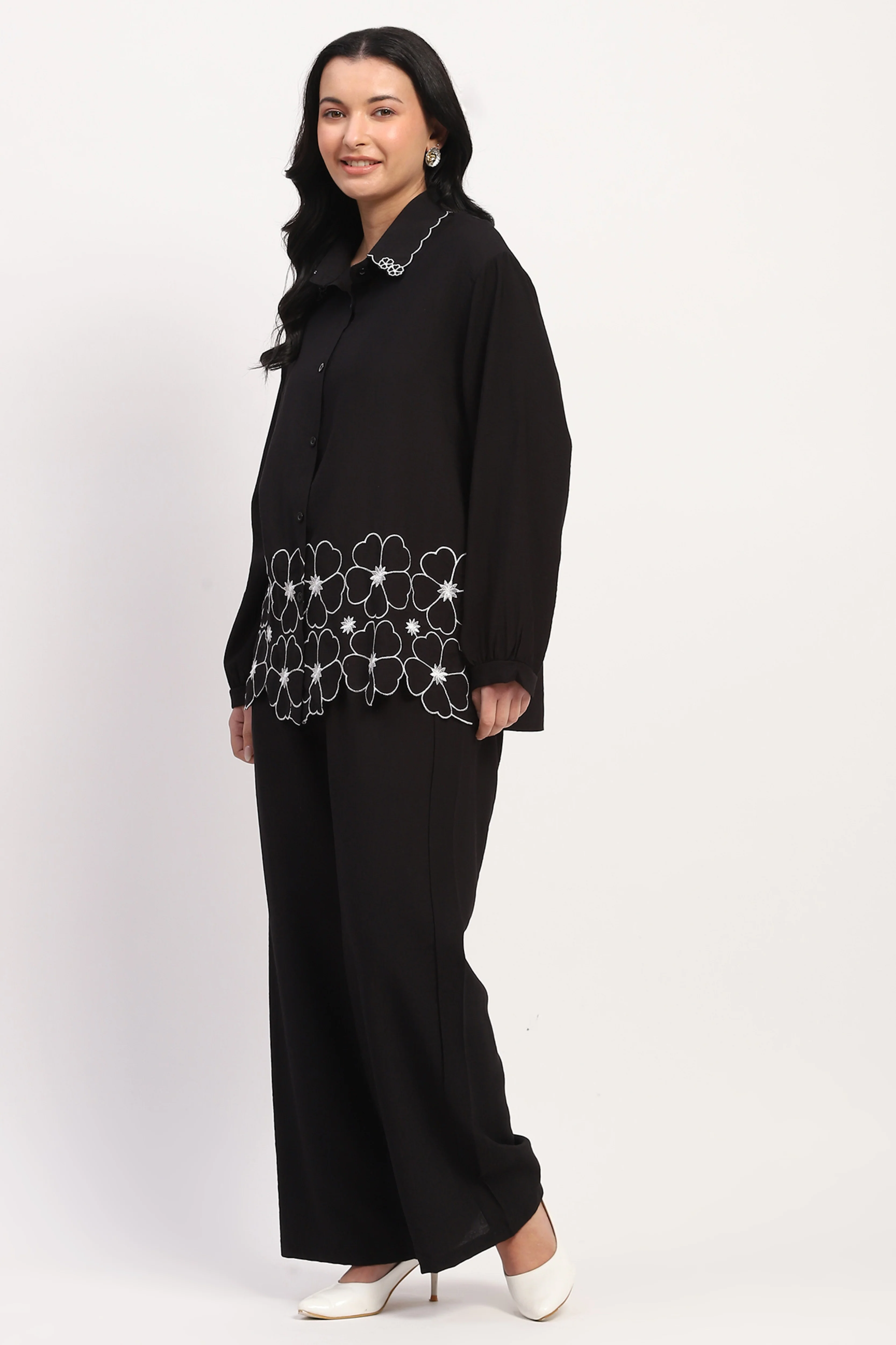 Black Floral Embroidered Loungwear Set - Image 4
