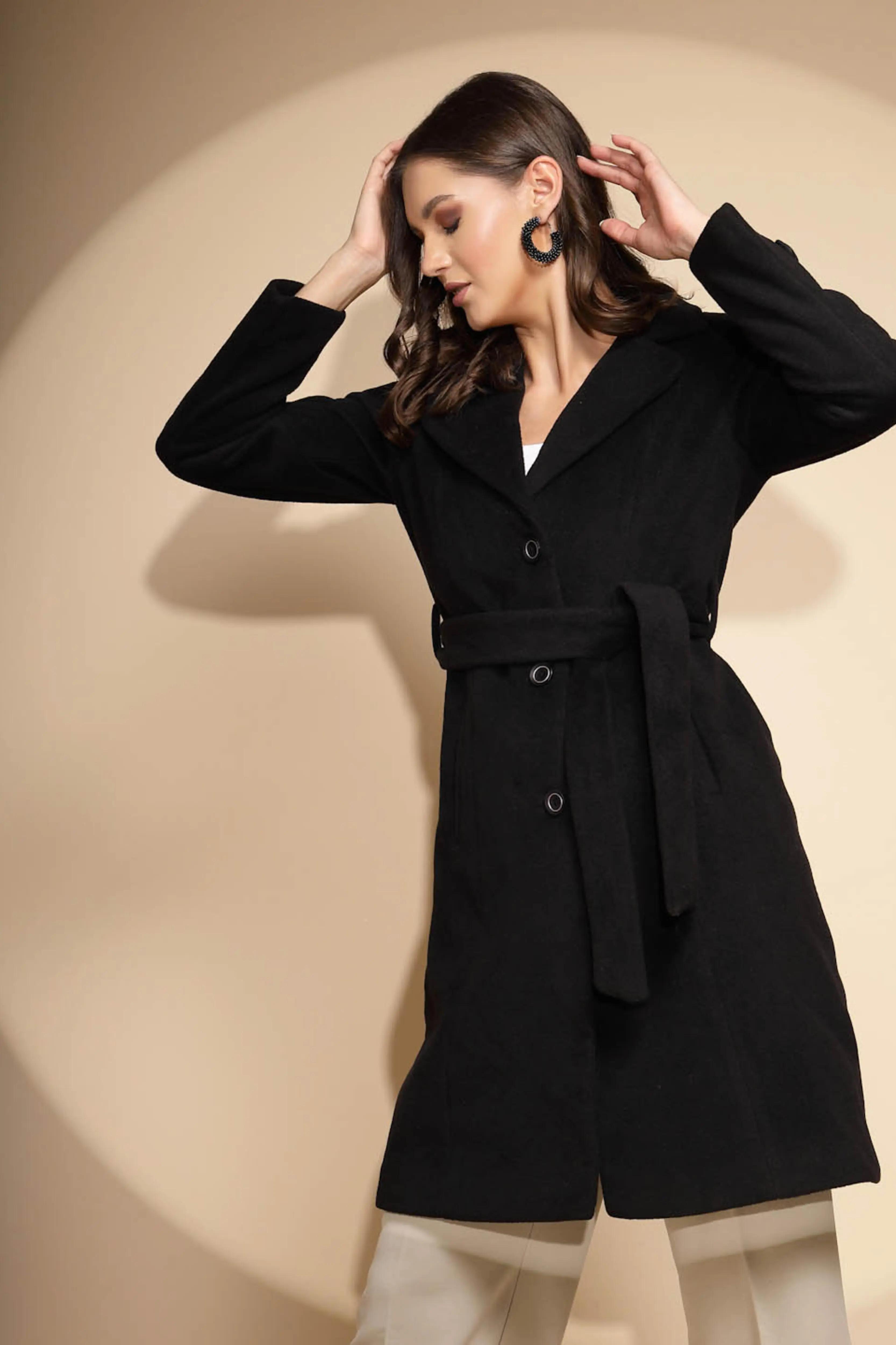 Solid Collared Neck Black Blazer - Image 2