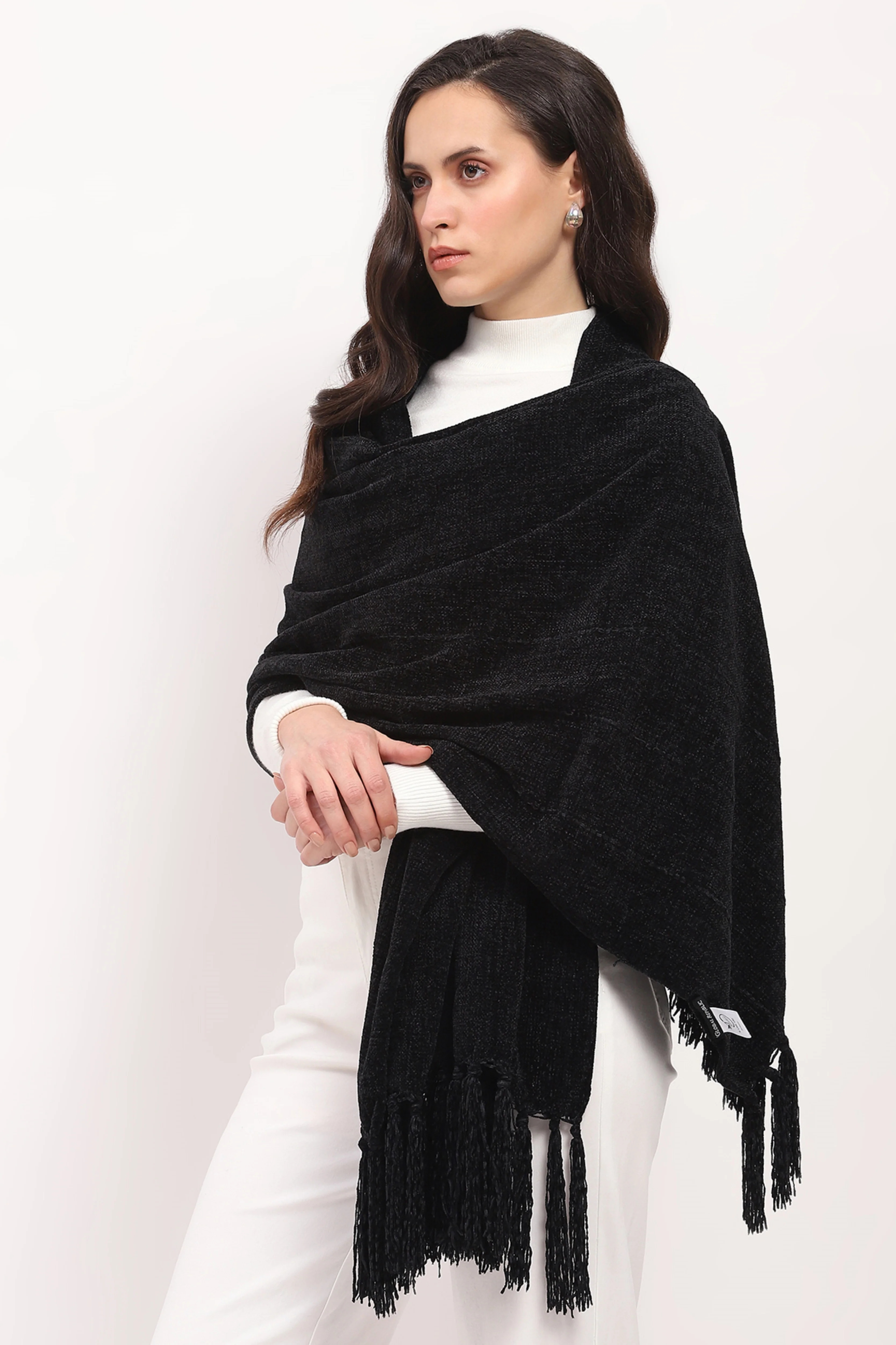 Black Luxury Winter Stole - Image 4