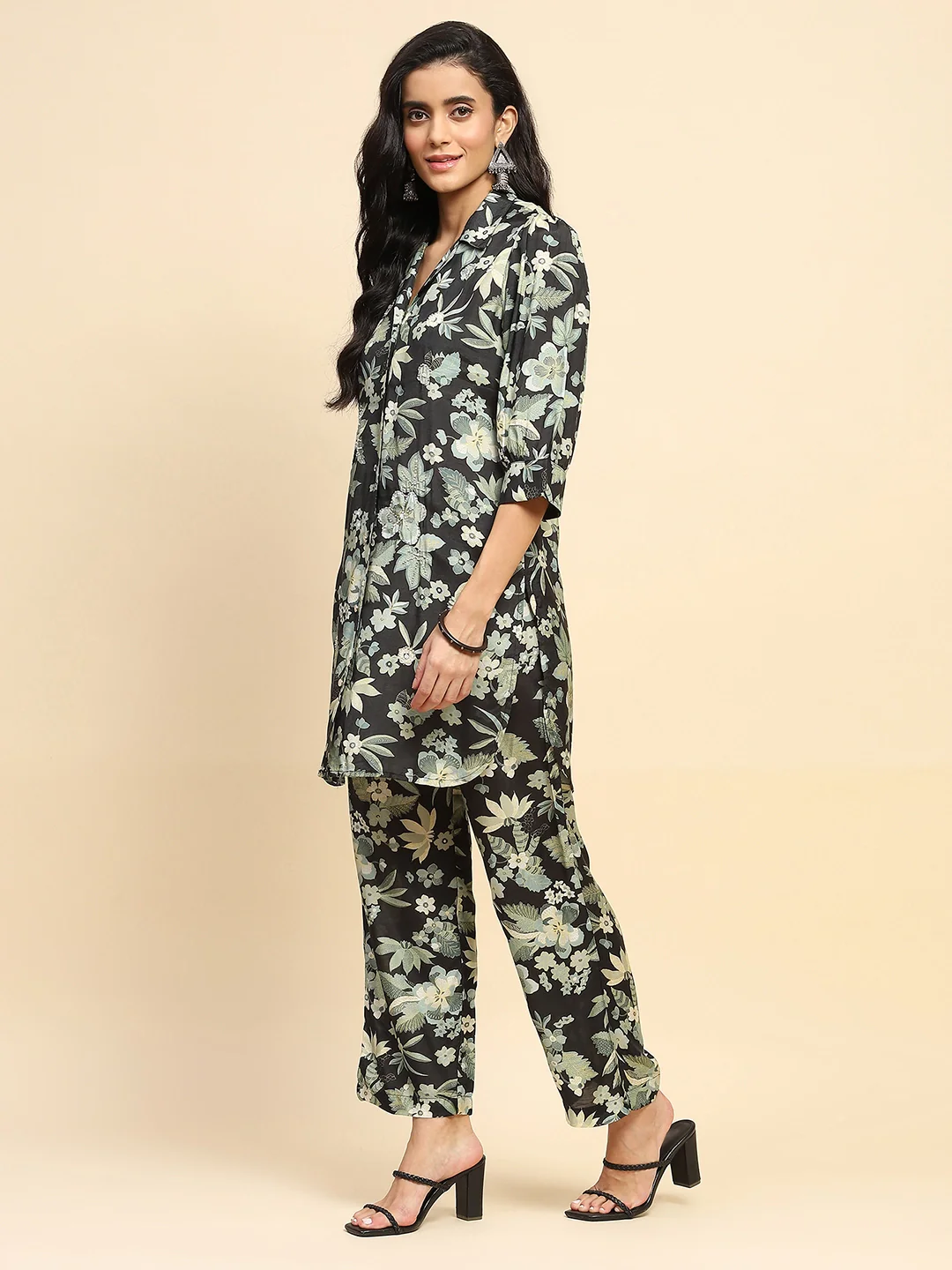 Black Muslin Regular Fit Long Tunic Set - Image 2