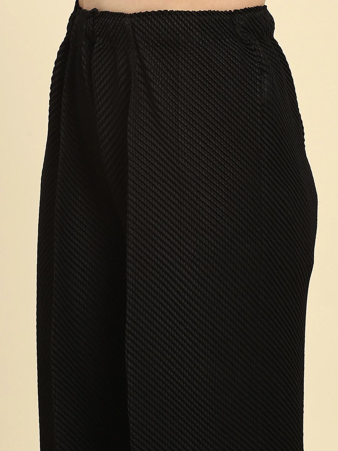 Black Solid Co-ord Set - Image 16