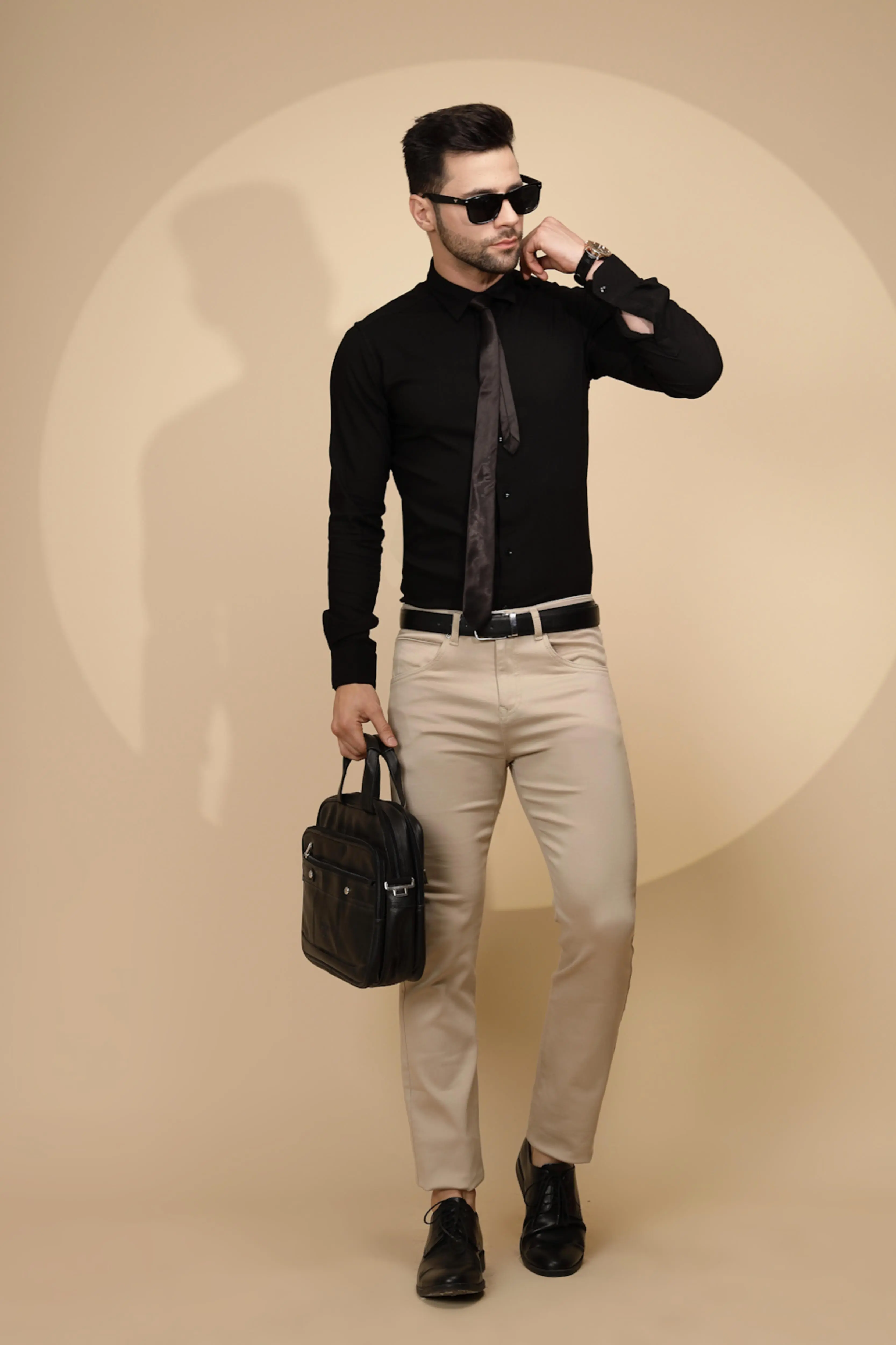 Black Tailored Fit Shirt For Men - Image 7
