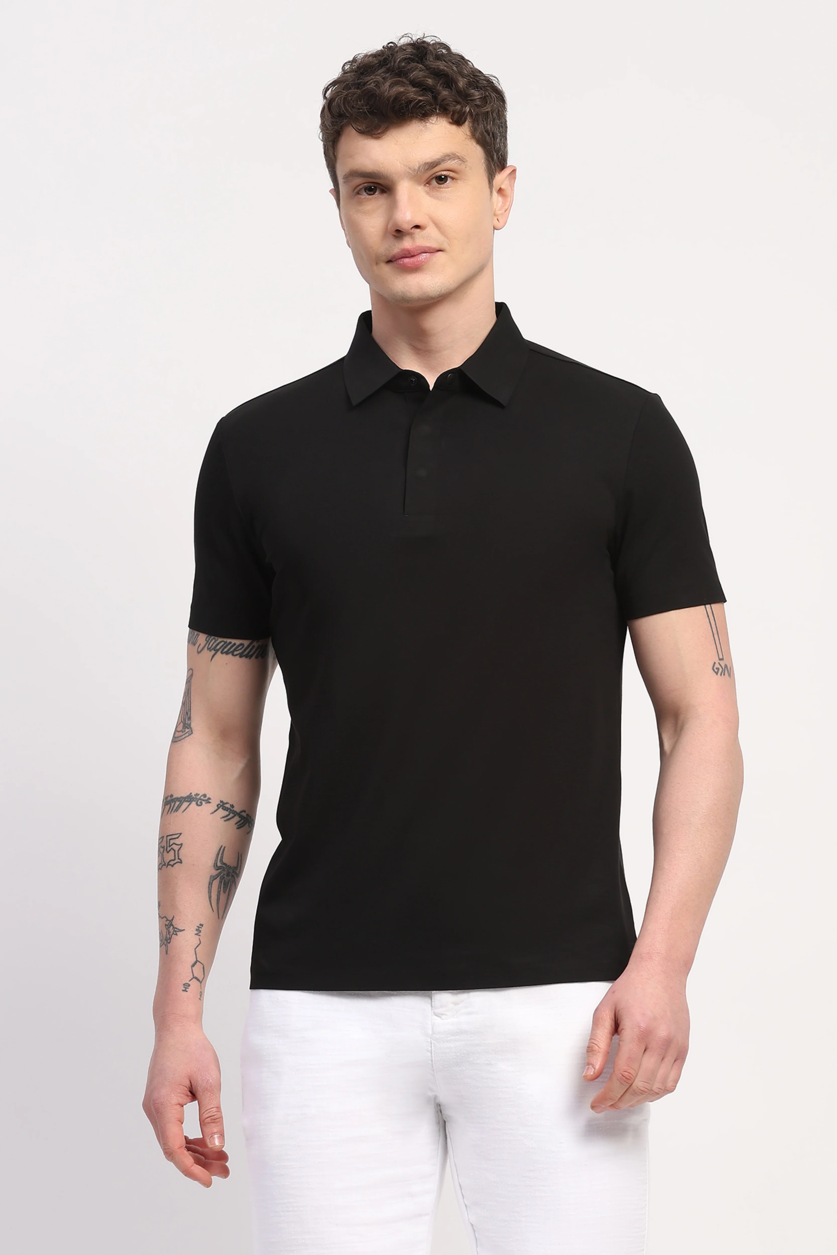 Black Premium Stitchless Solid T-Shirt - Image 3