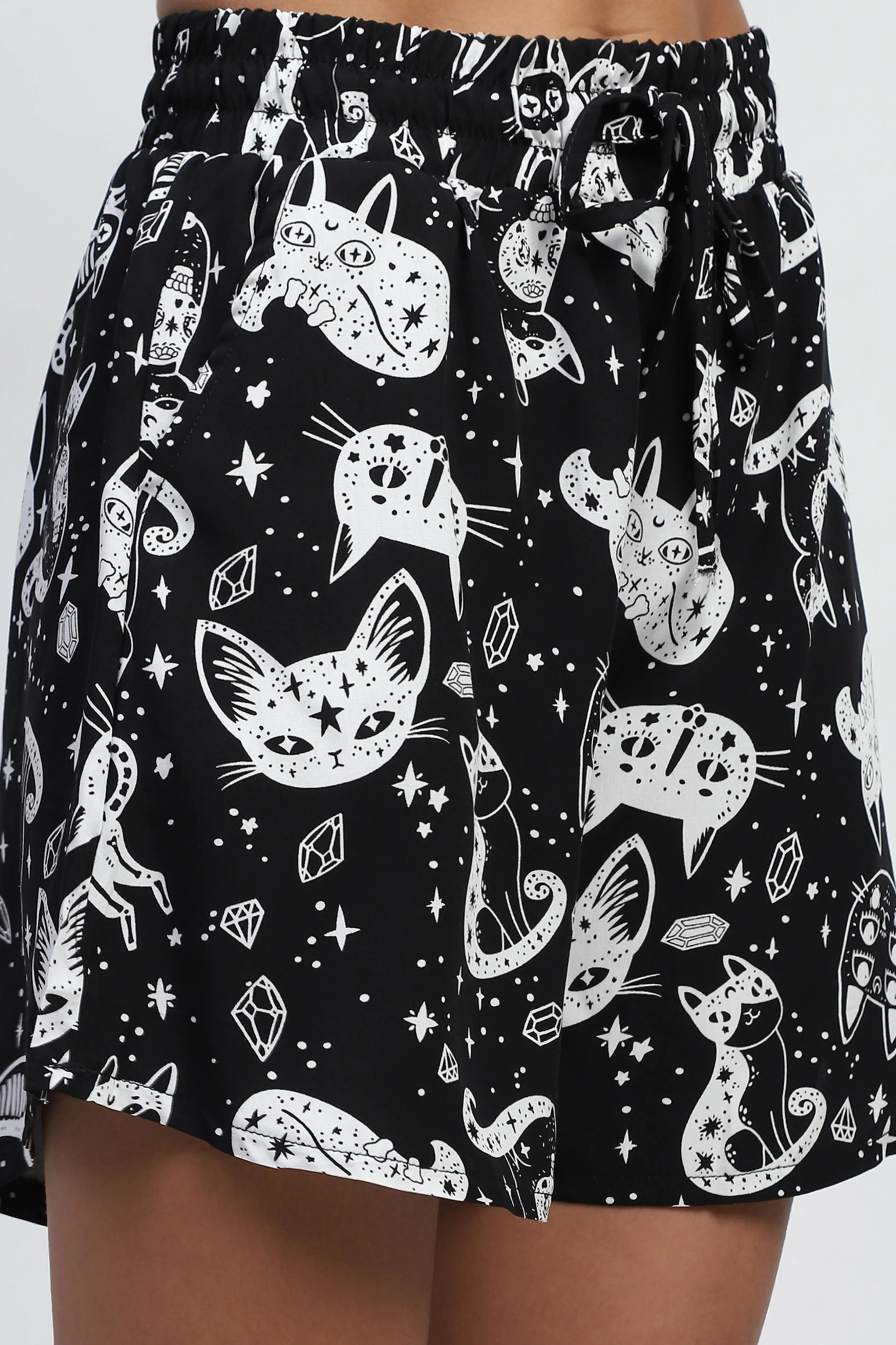 Rayon Abstract Print Nightsuit - Image 7