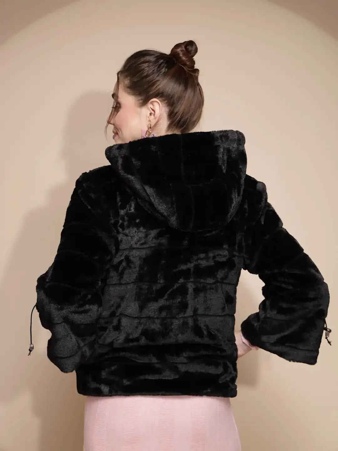 Women's Solid Hooded Black Jacket - Image 10
