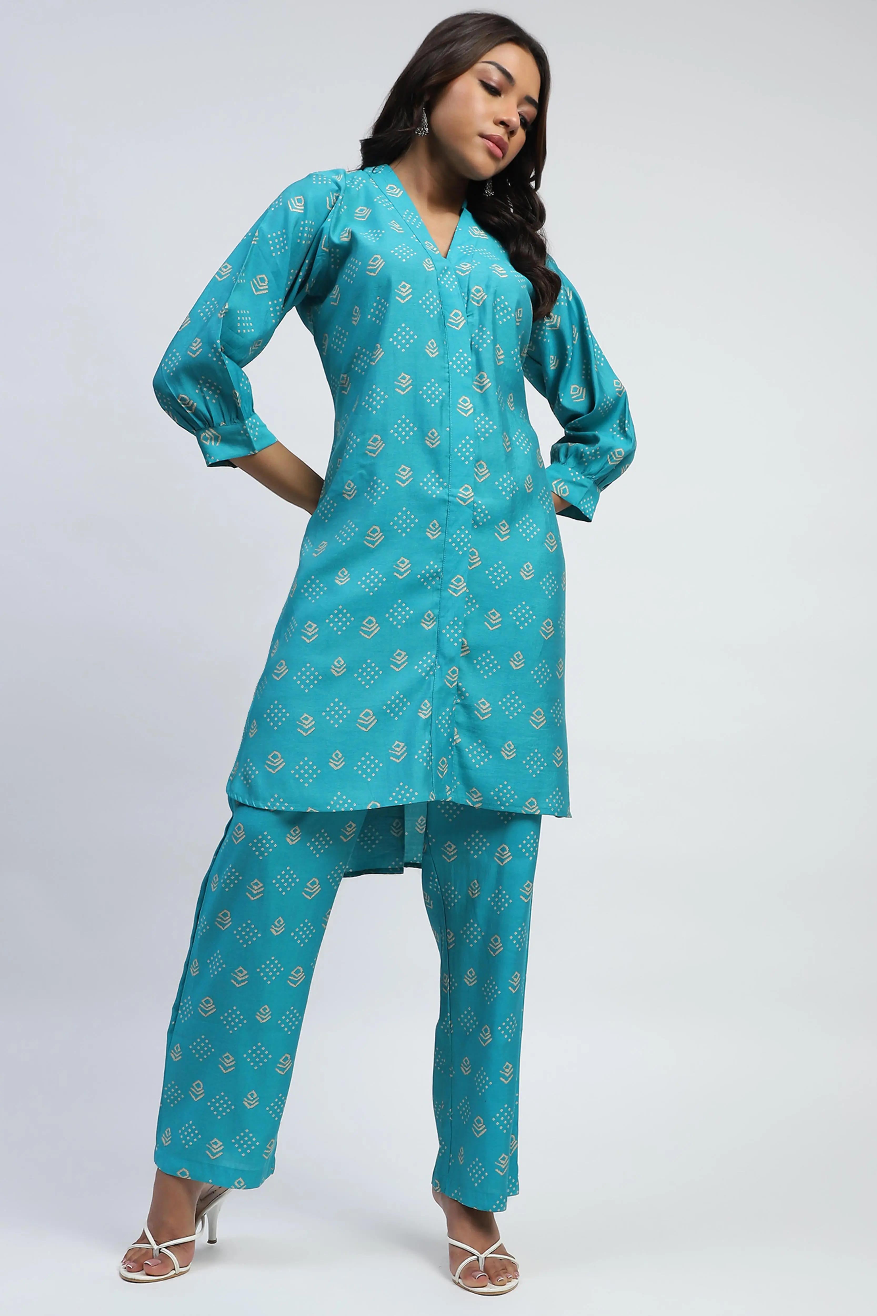 Blue Bandhani Print Cotton Kurta Set - Image 6