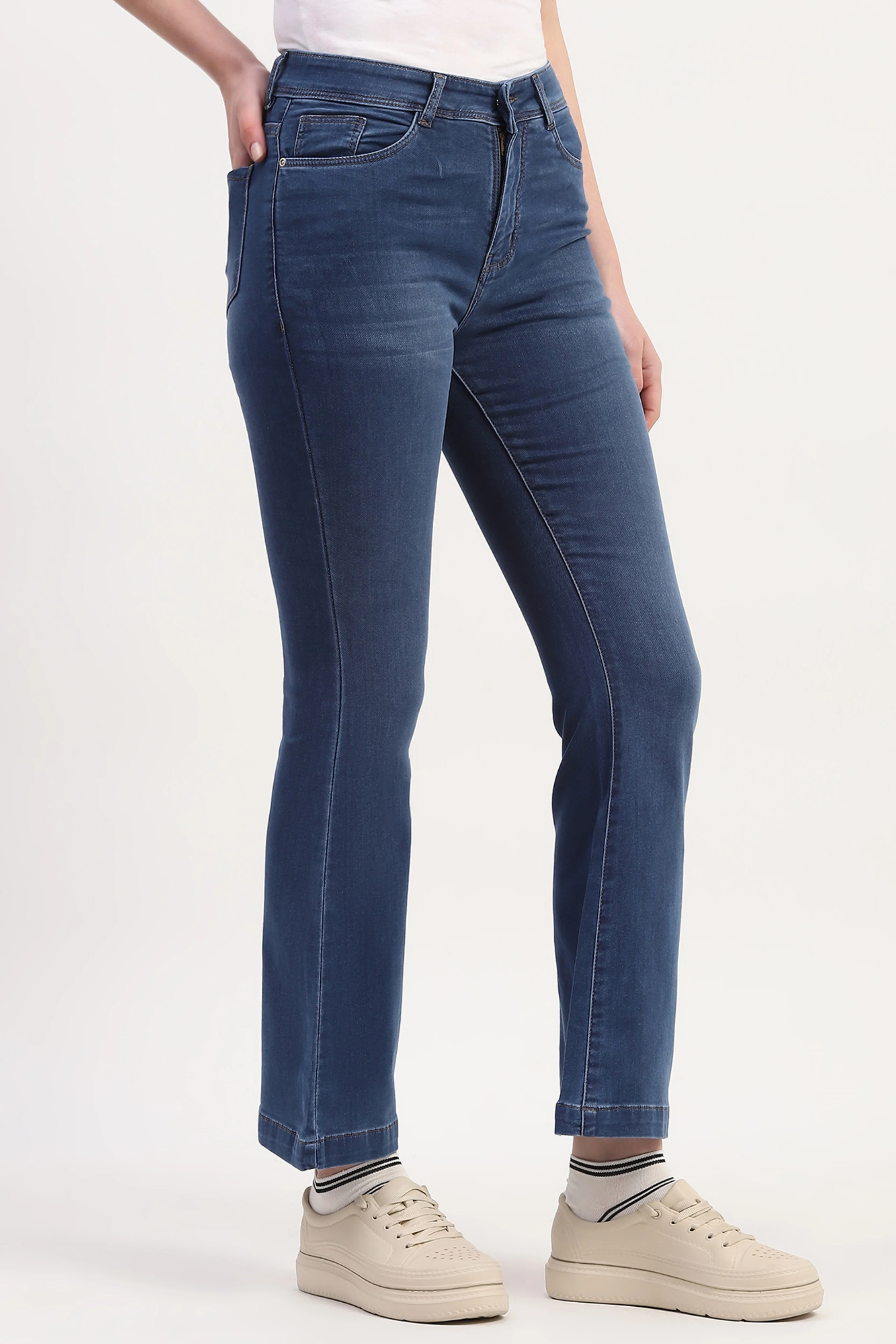 Blue Denim Solid Jeans - Image 2