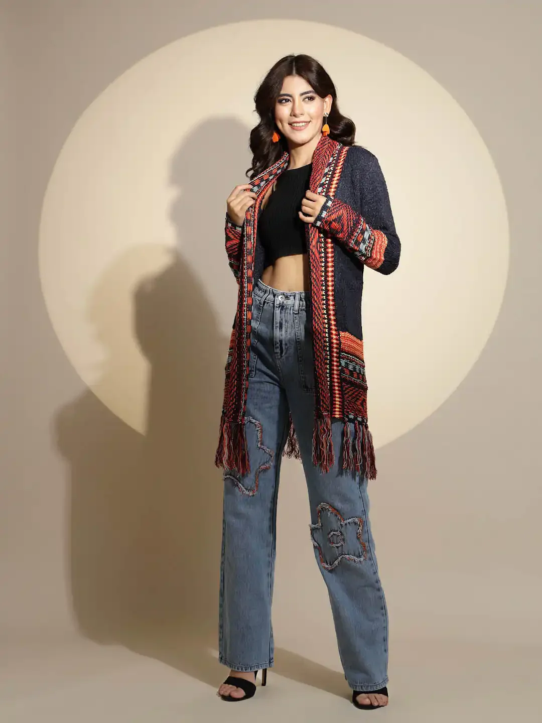 Blue Geometric Print Full Sleeve Collared Neck Knitted Shrug - Image 9