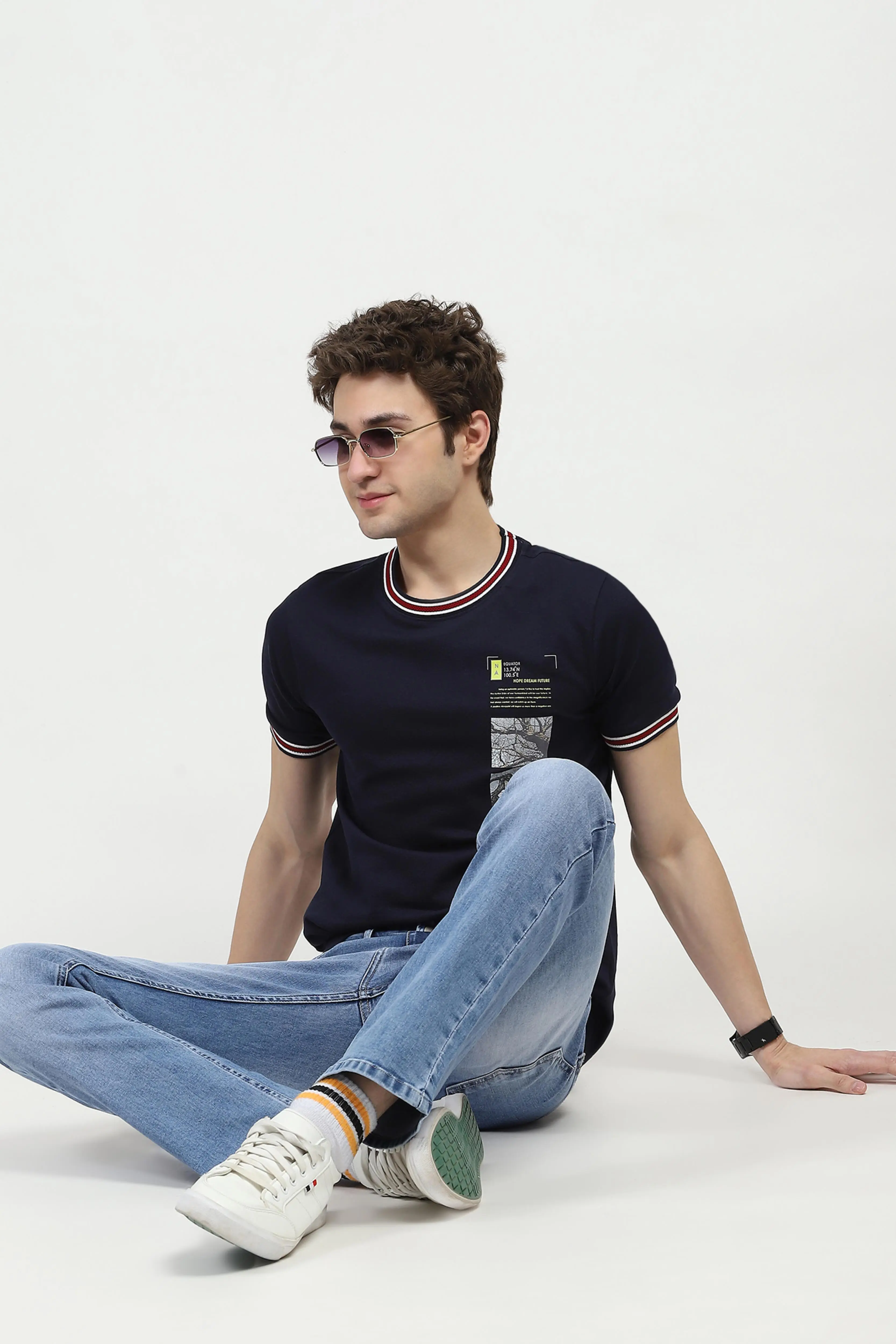 Blue Regular Fit Solid Jeans - Image 6