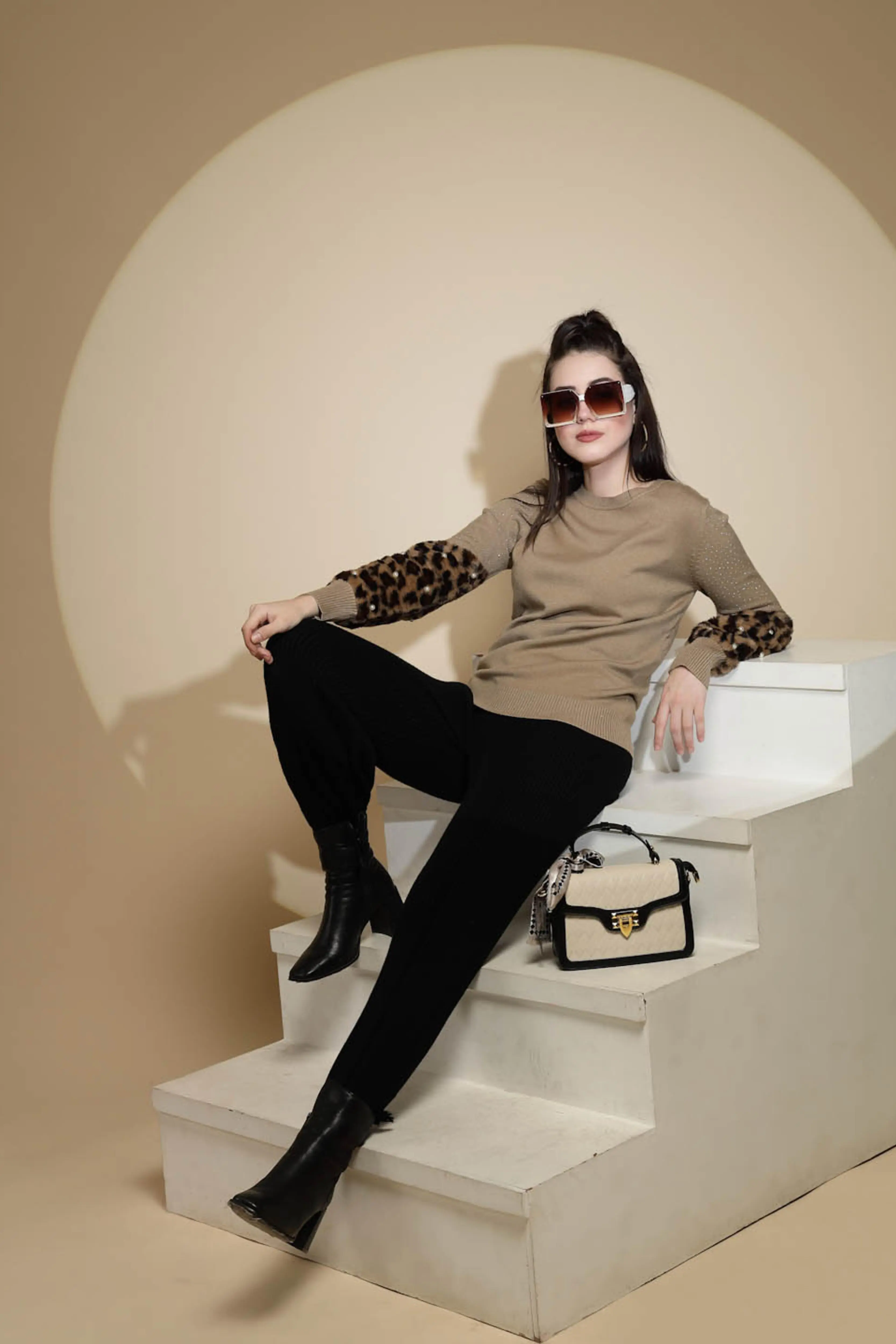 Brown Embellished Full Sleeve Round Neck Acrylic Pullover Sweater - Image 7