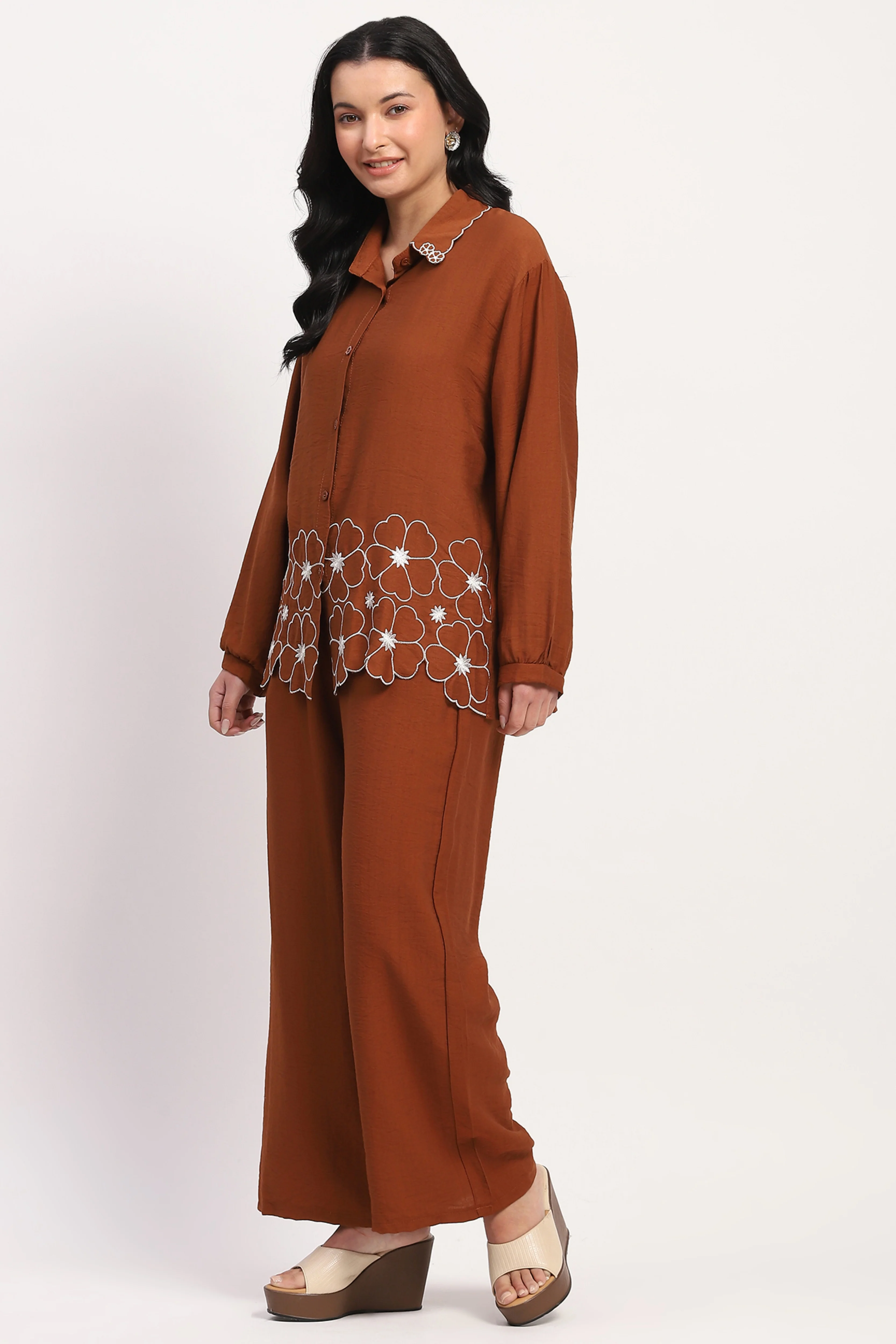Brown Floral Embroidered Loungewear Set - Image 4