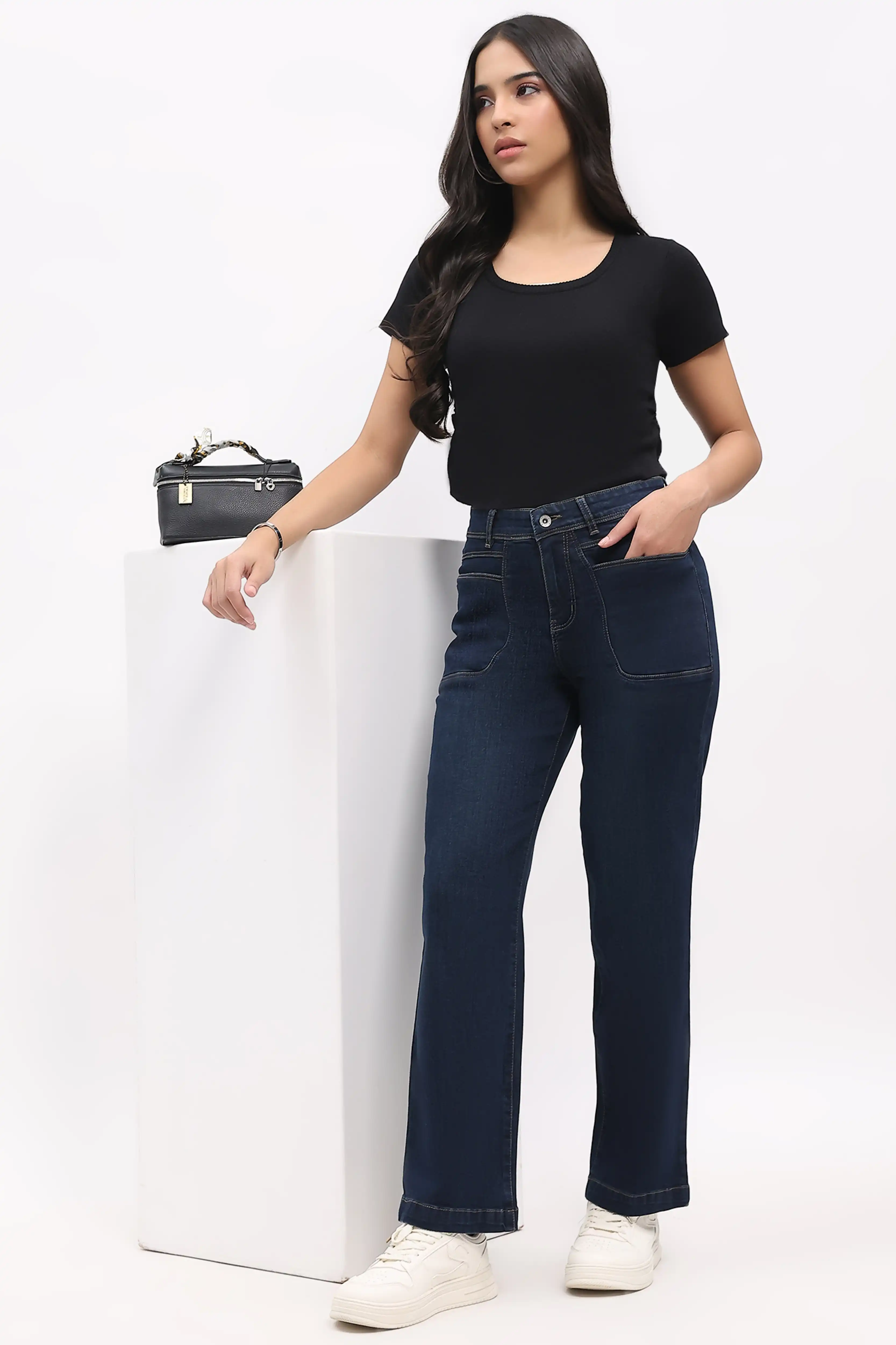 Classic Straight Fit Jeans