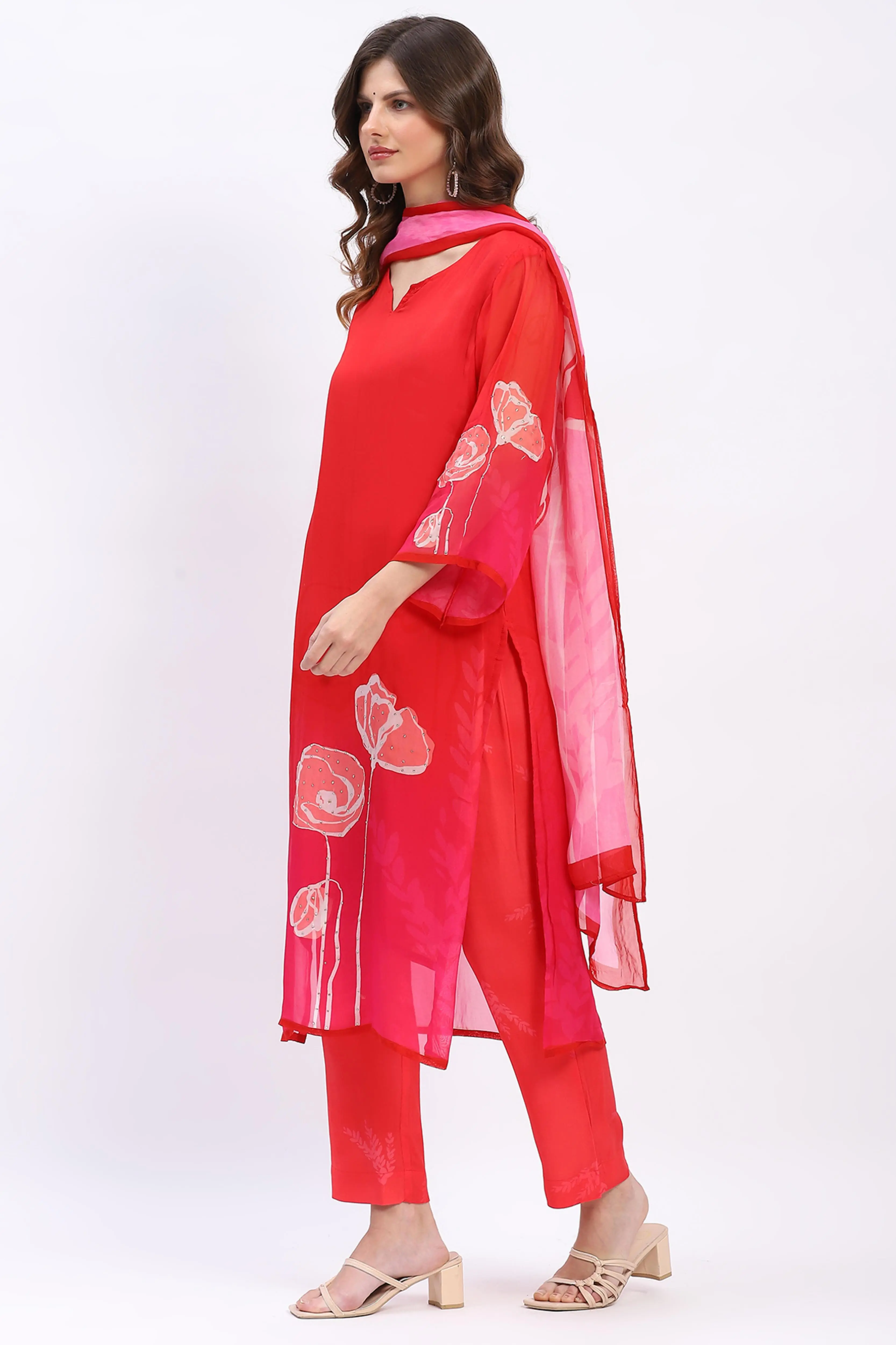 Floral Grace Red Ethnic Set - Image 3