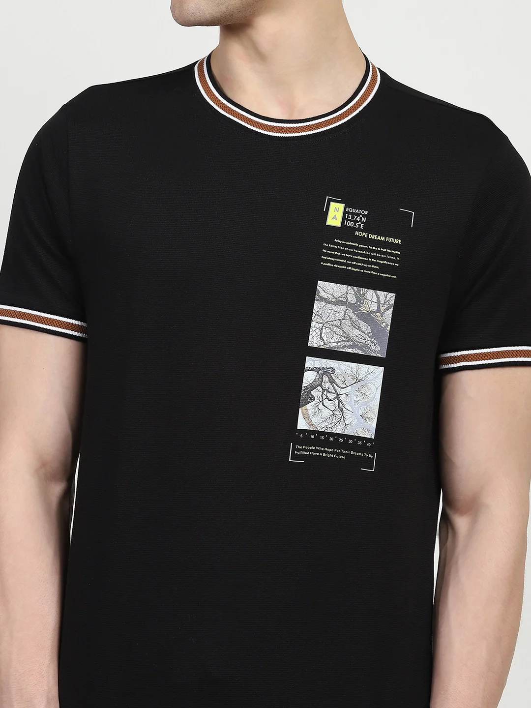Black Graphic Print T-shirt - Image 13