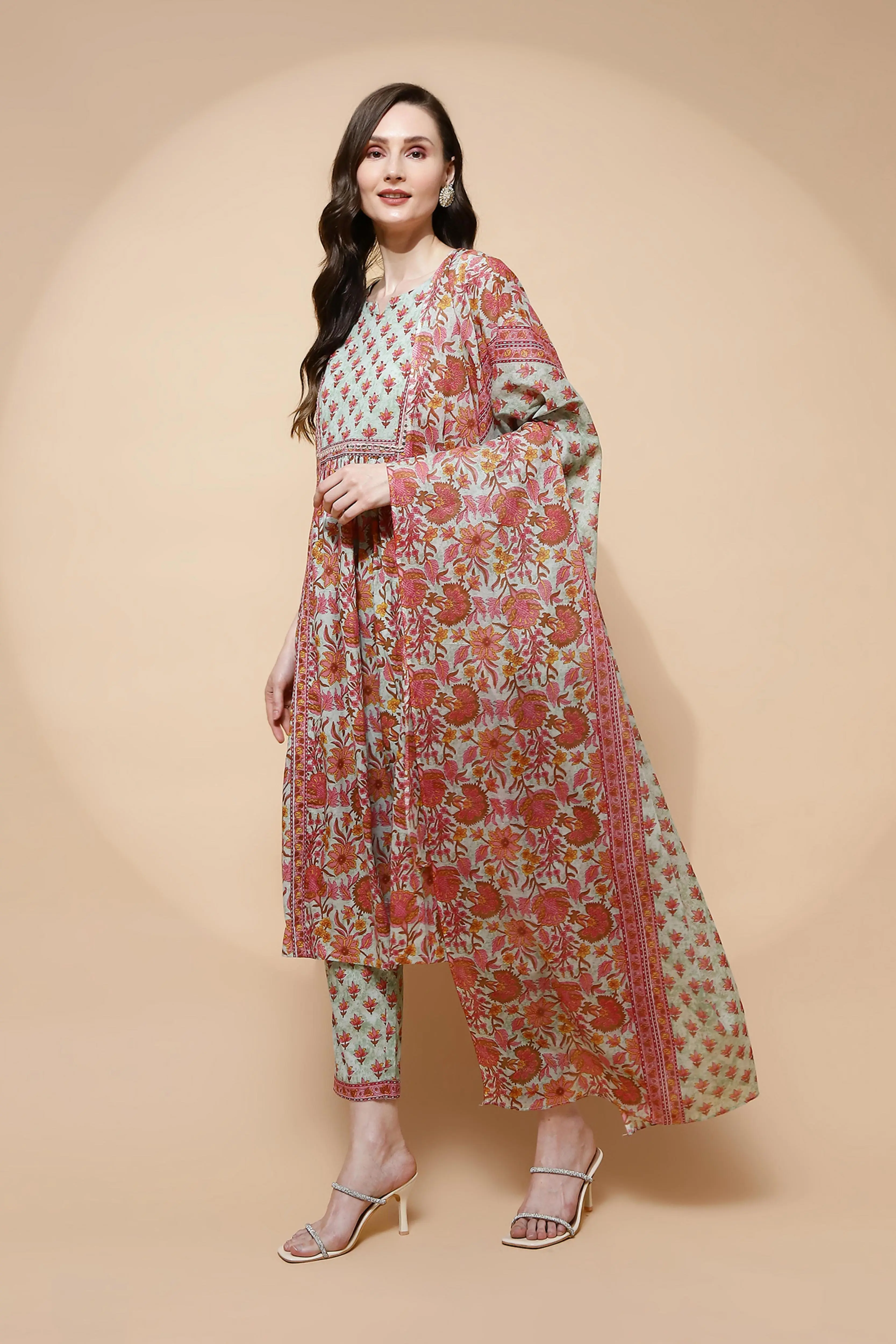 Green Cotton Blend Suit Set - Image 2