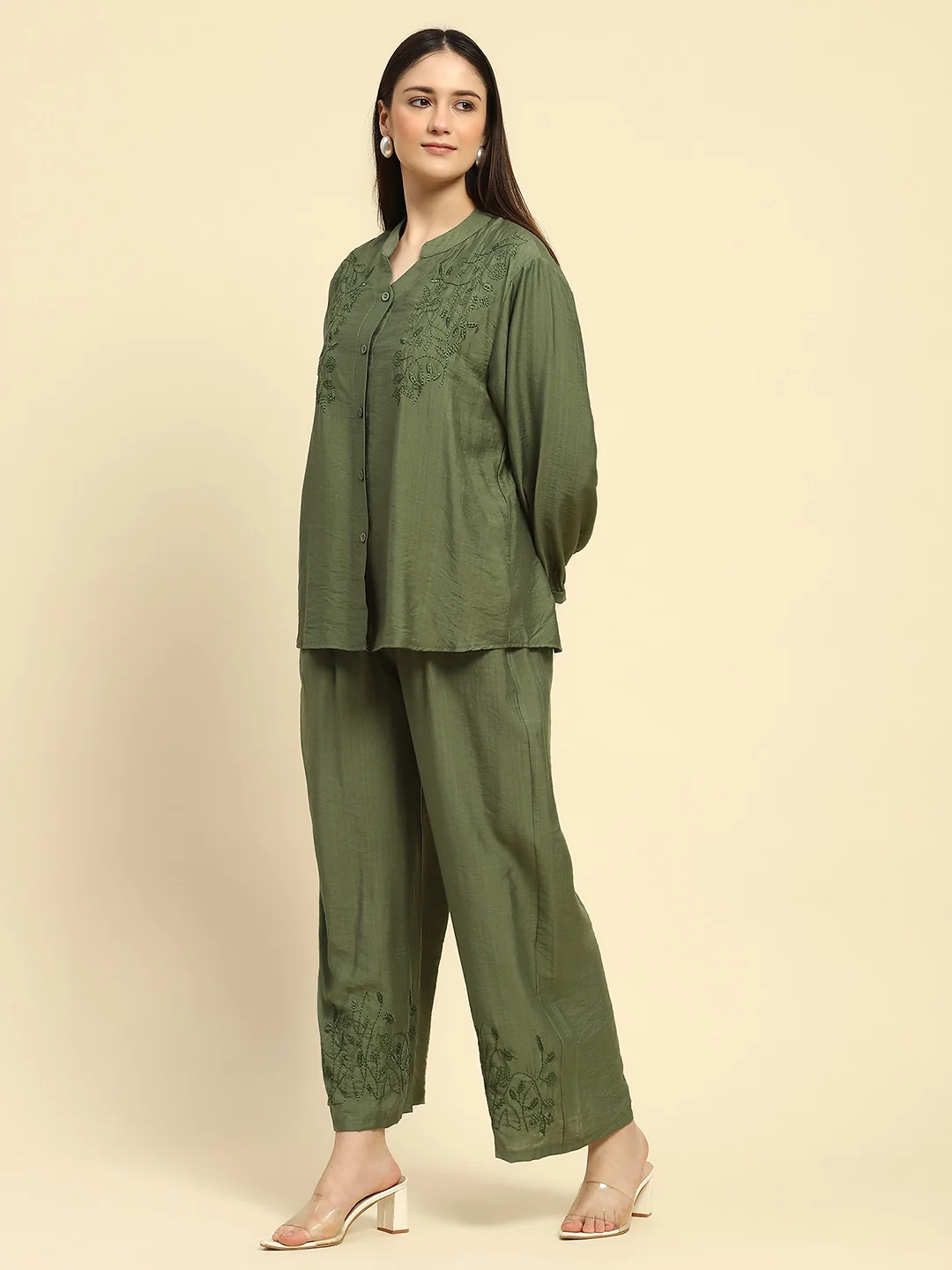 Green Embroidered Rayon Nightsuit - Image 9