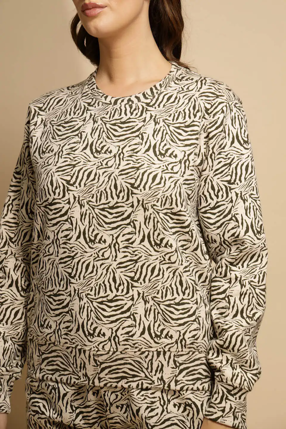 Green Printed Sweatshirt - Image 9