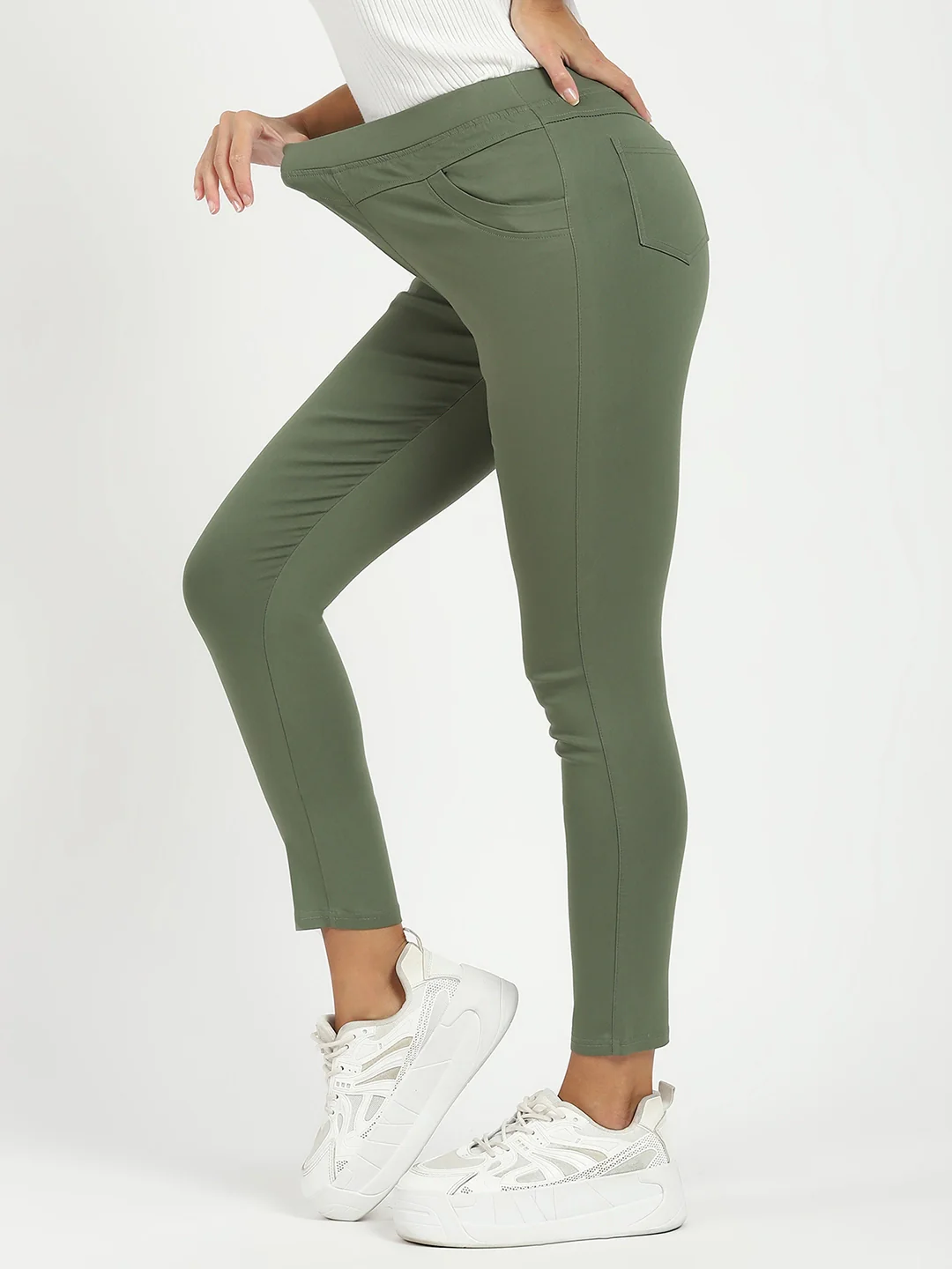 Green Ultra Stretchable Jegging - Image 3