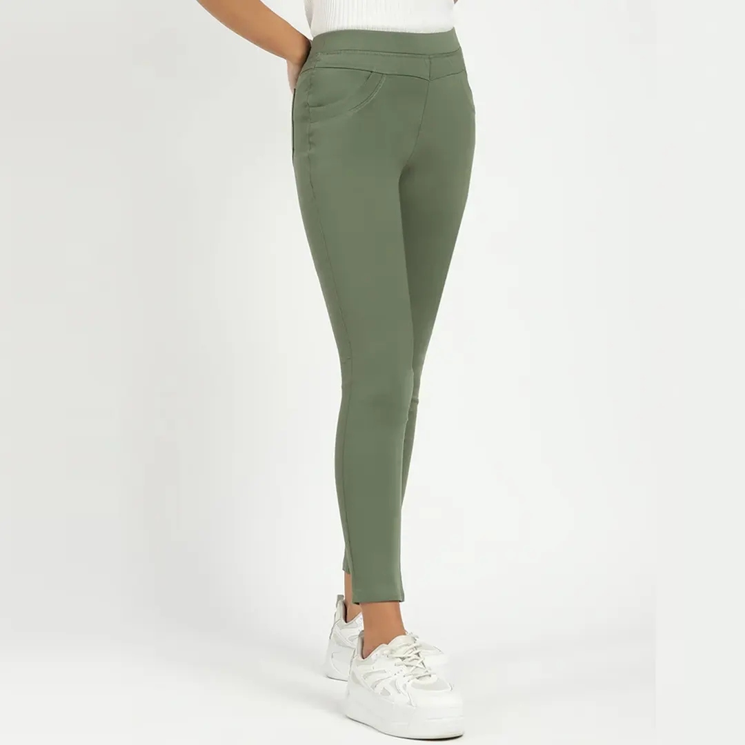 Green Ultra Stretchable Jegging - Image 9