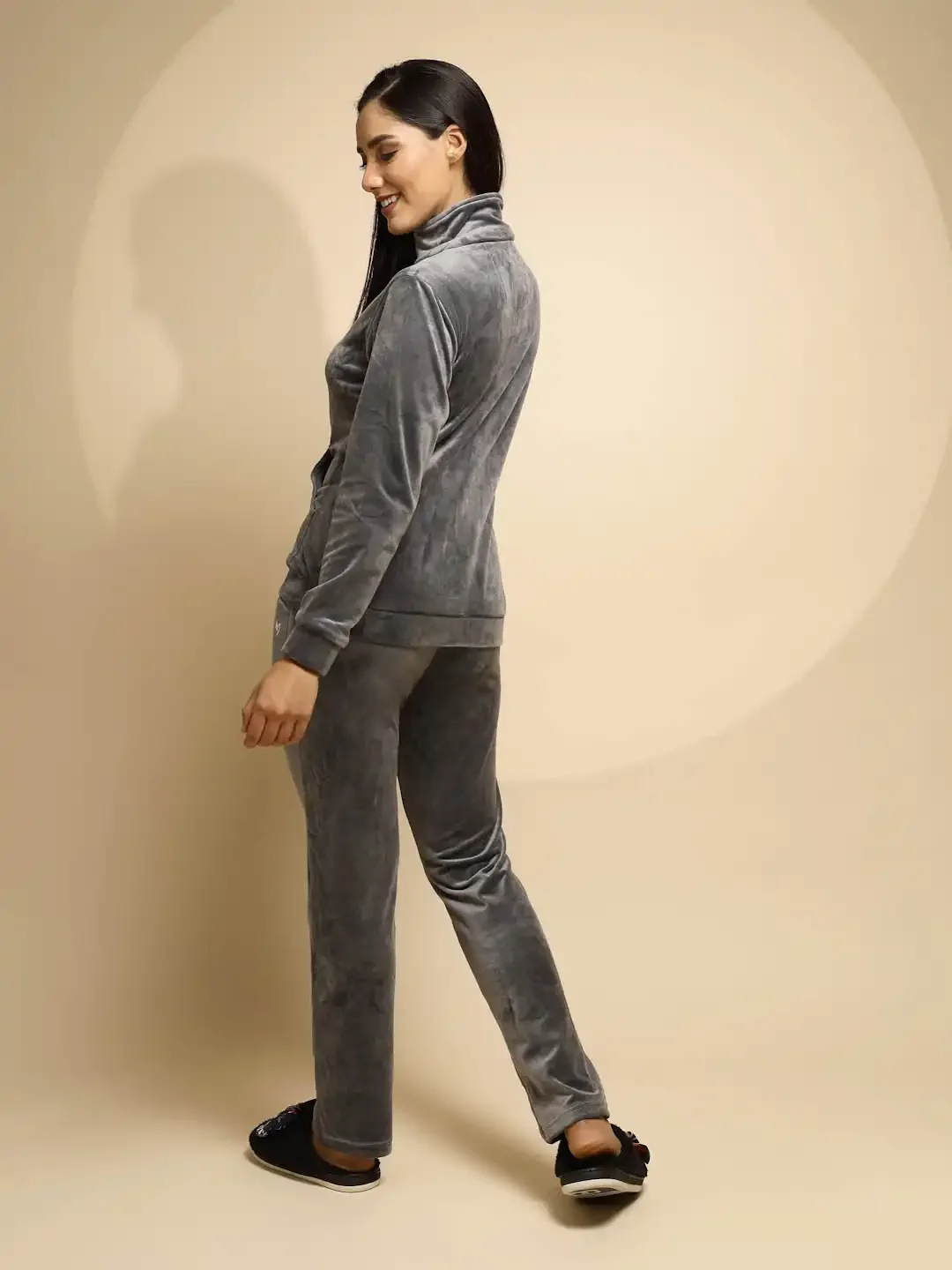 Grey Solid Full Sleeve Round Neck Hosiery Night Suit - Image 2