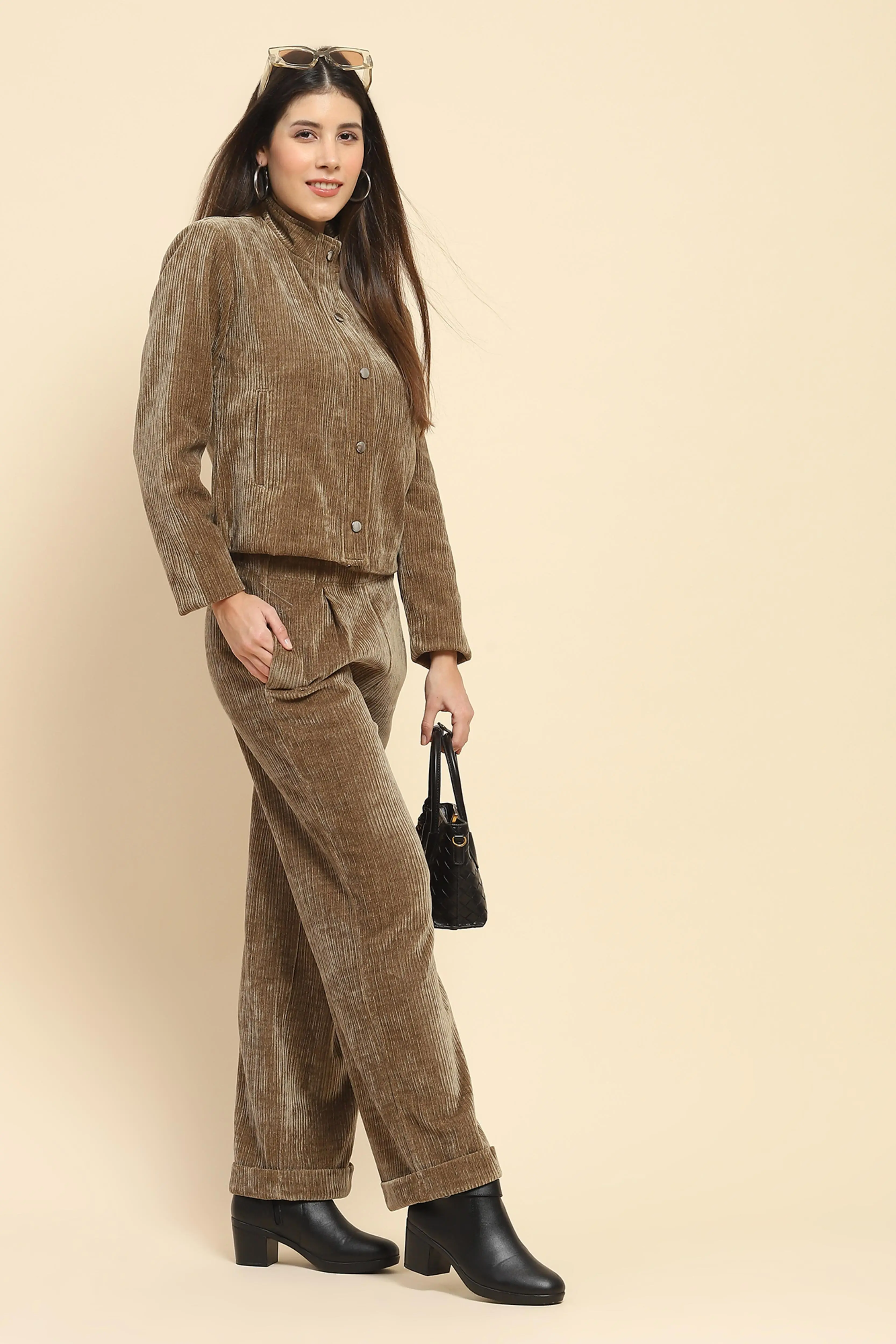 Olive Short Winter Jacket - Image 6