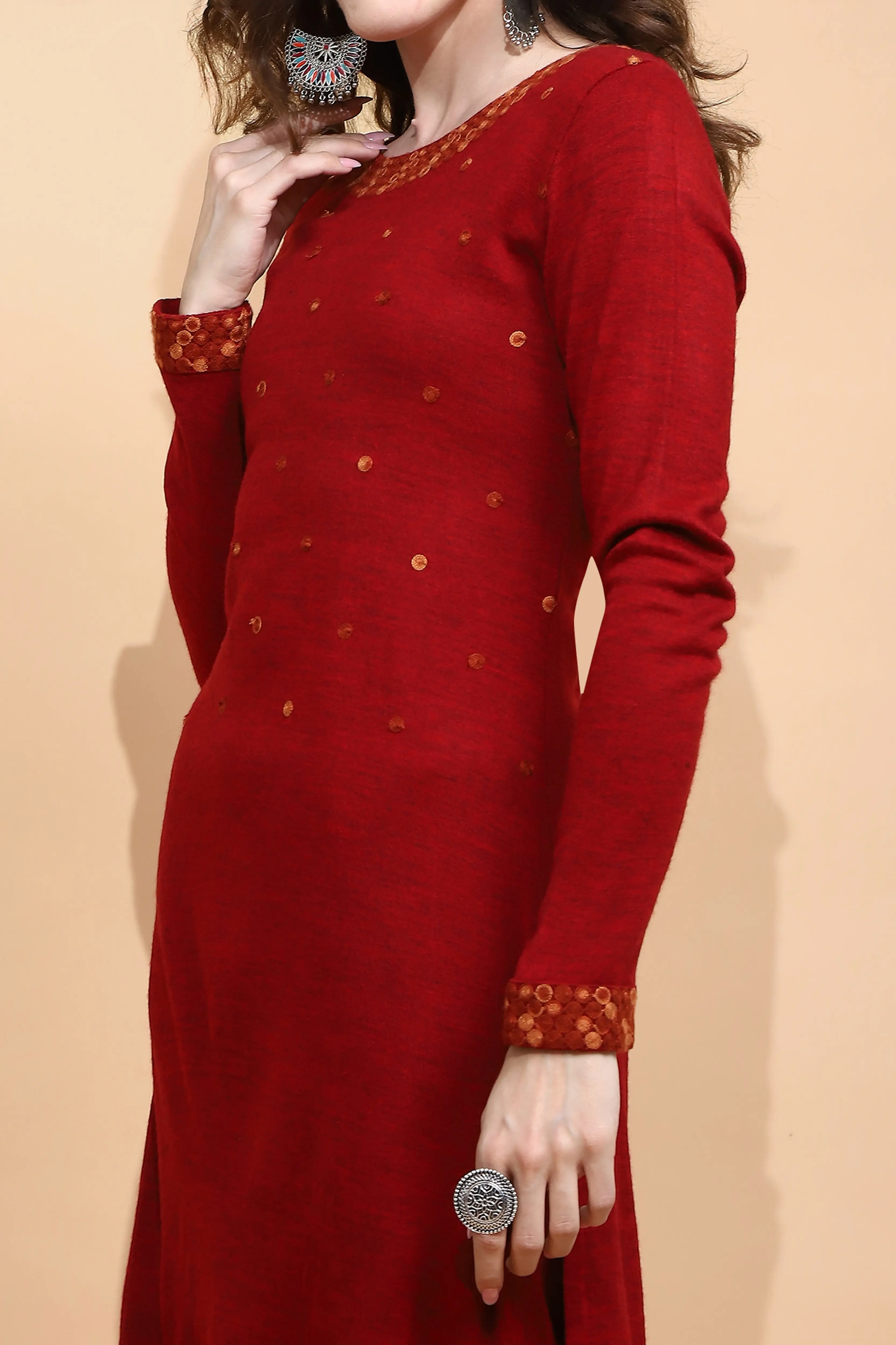 Maroon Knitted Regular Fit Kurta Set - Image 5