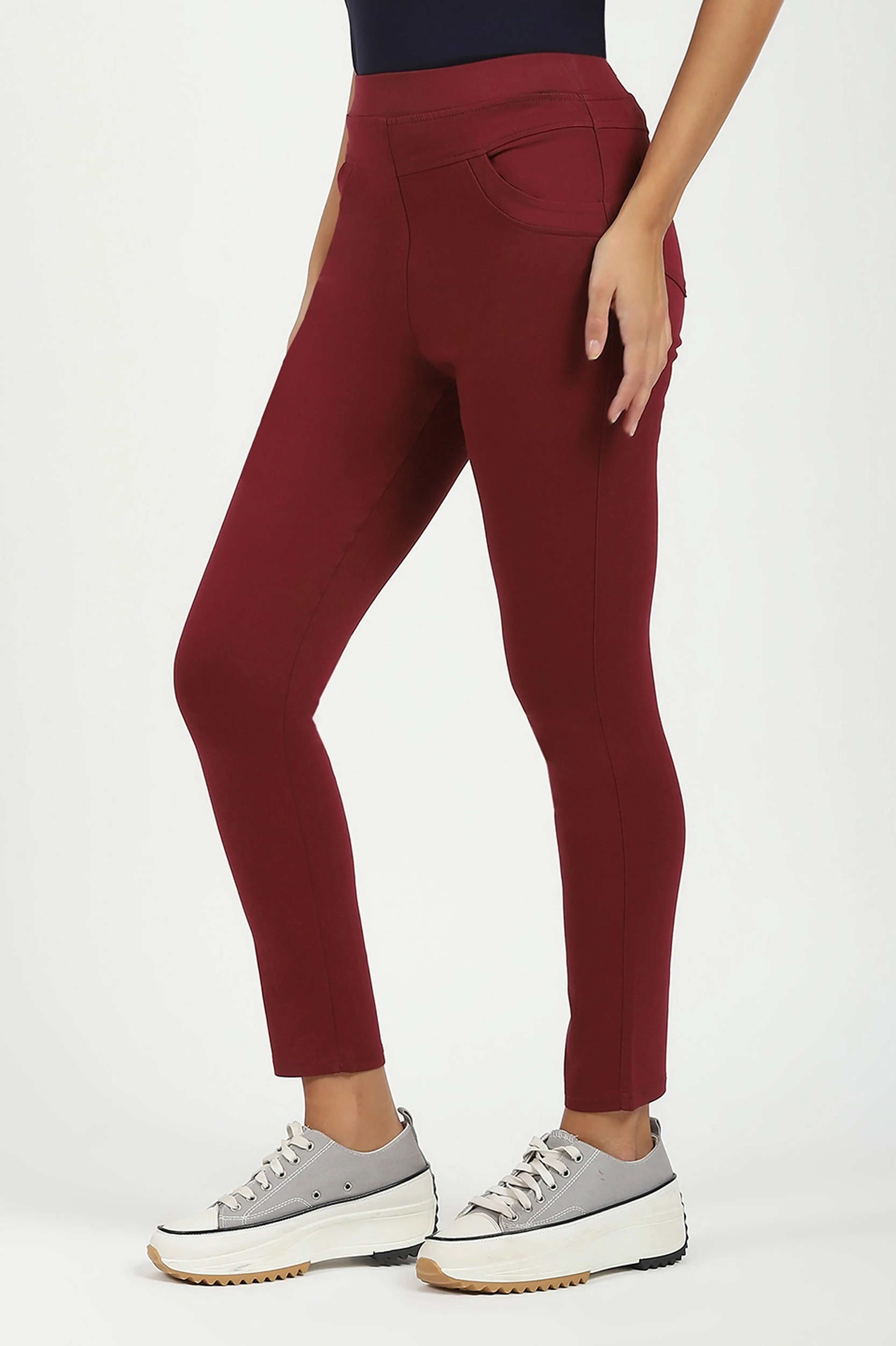 Maroon Ultra Stretchable Jegging - Image 3