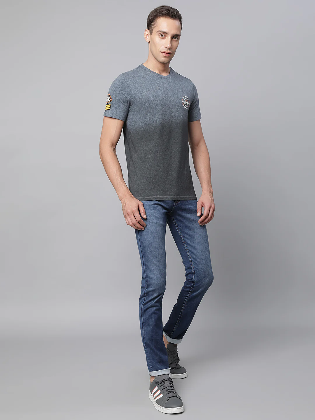Navy Blue Round Neck Solid T-Shirt - Image 8