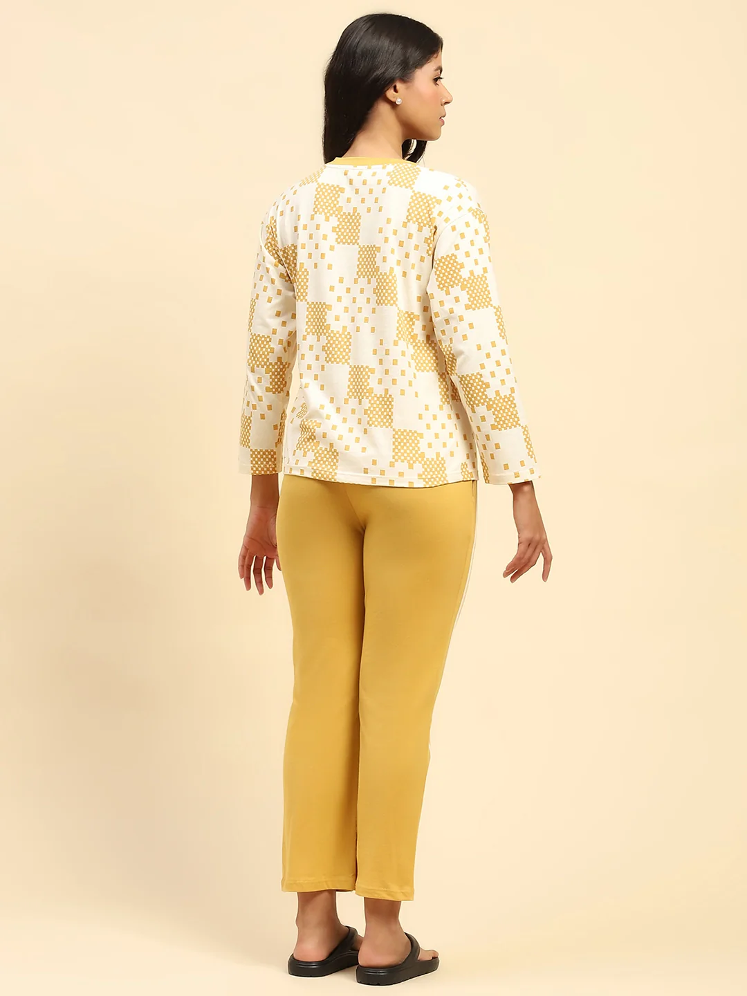 Mustard Printed Cotton Nightsuit - Image 13