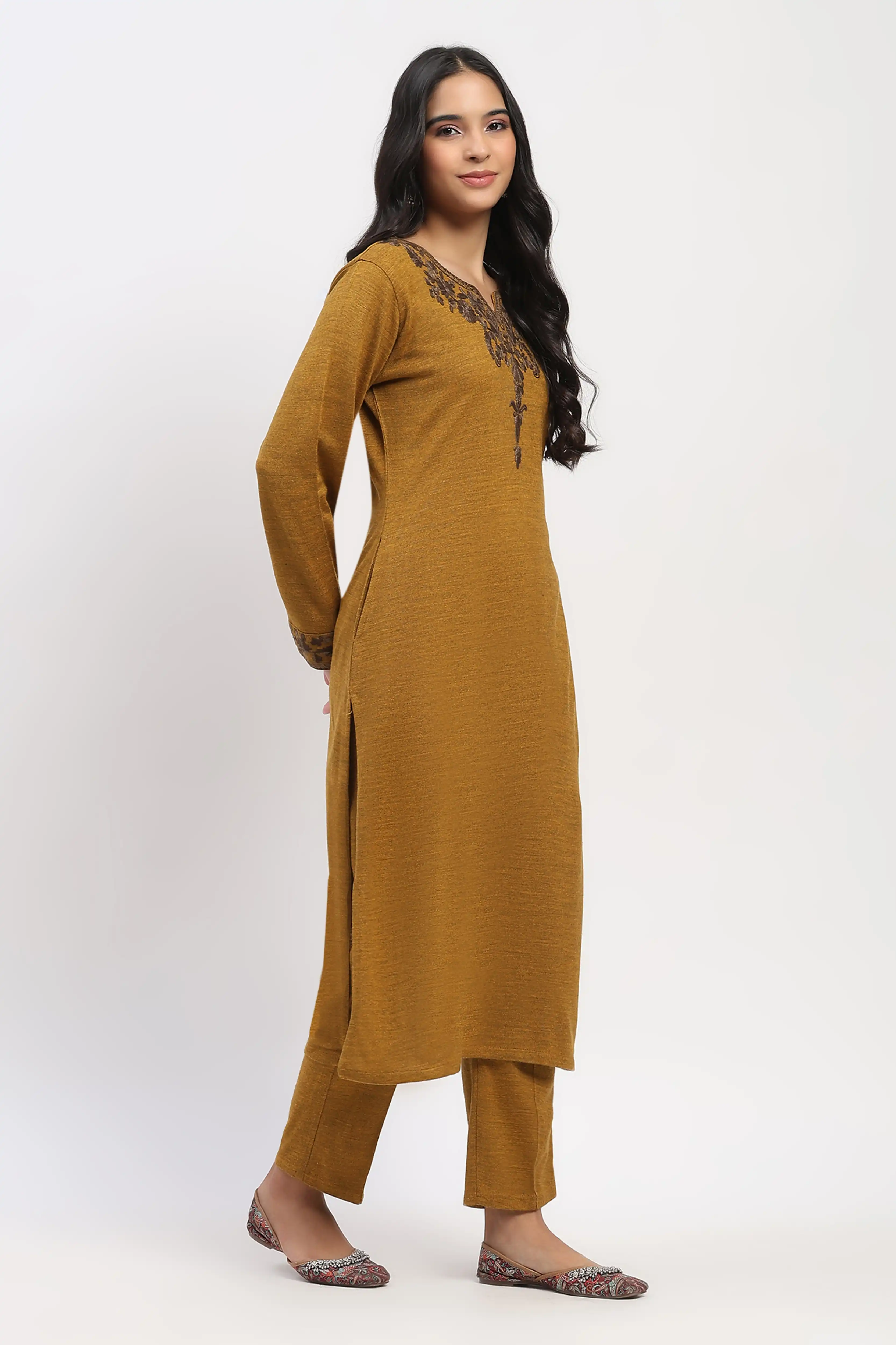 Mustard Floral Embroidered Winter Kurta - Image 3