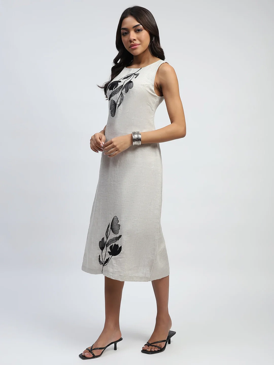 Natural Floral Embroidery Linen Dress - Image 11
