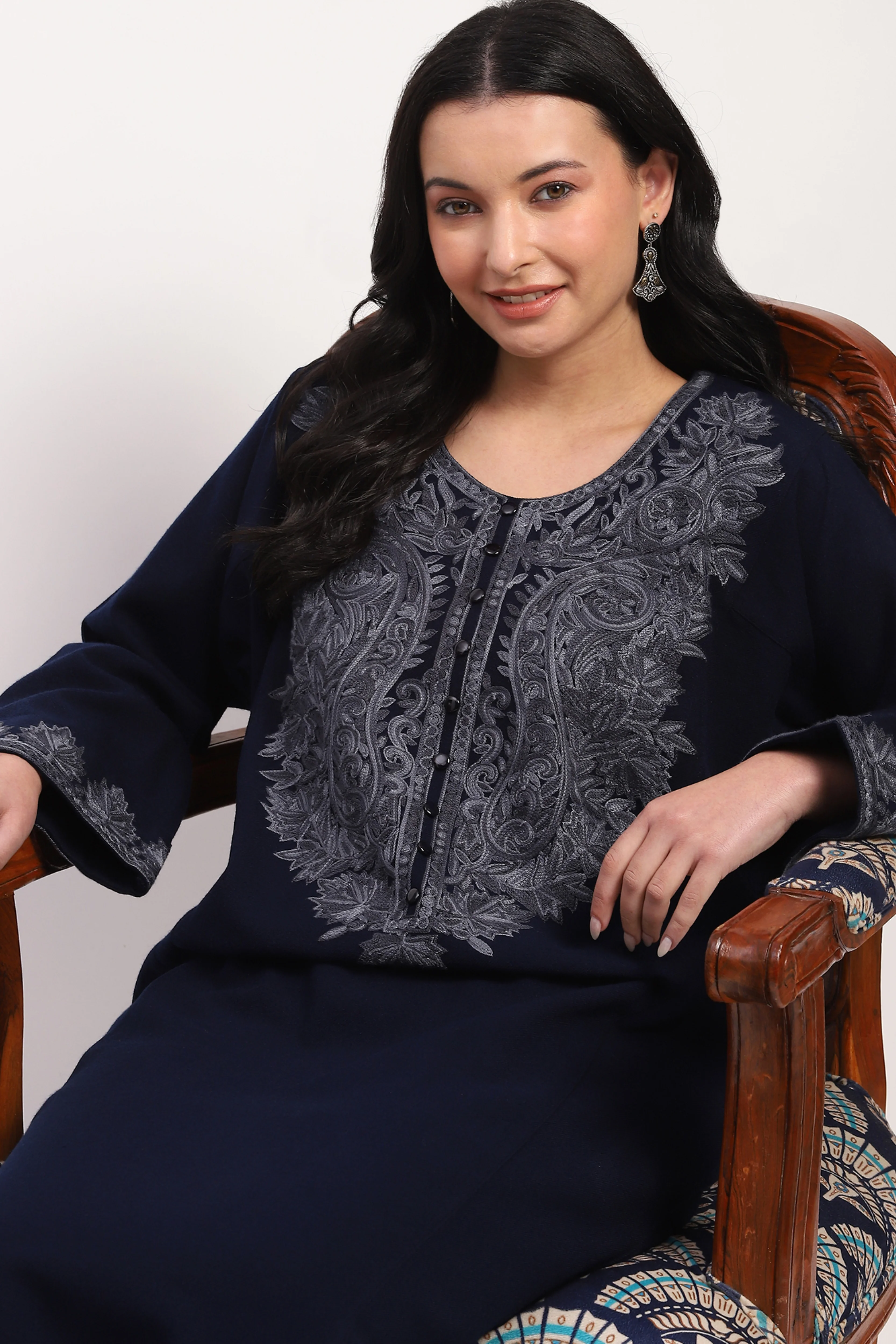 Navy Embroidered Winter Pheran - Image 6