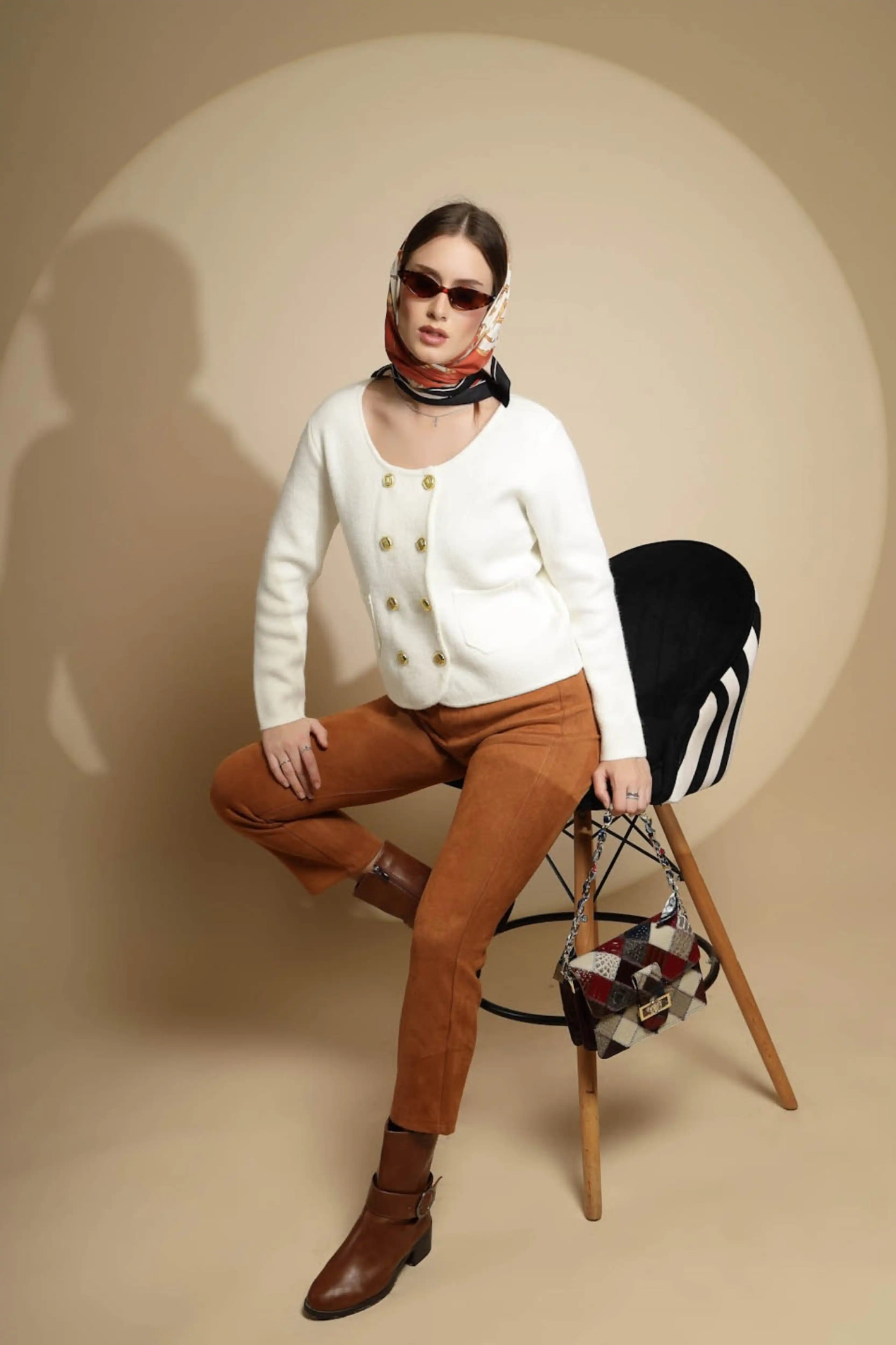 Off White Solid Acrylic Winter Coat - Image 6