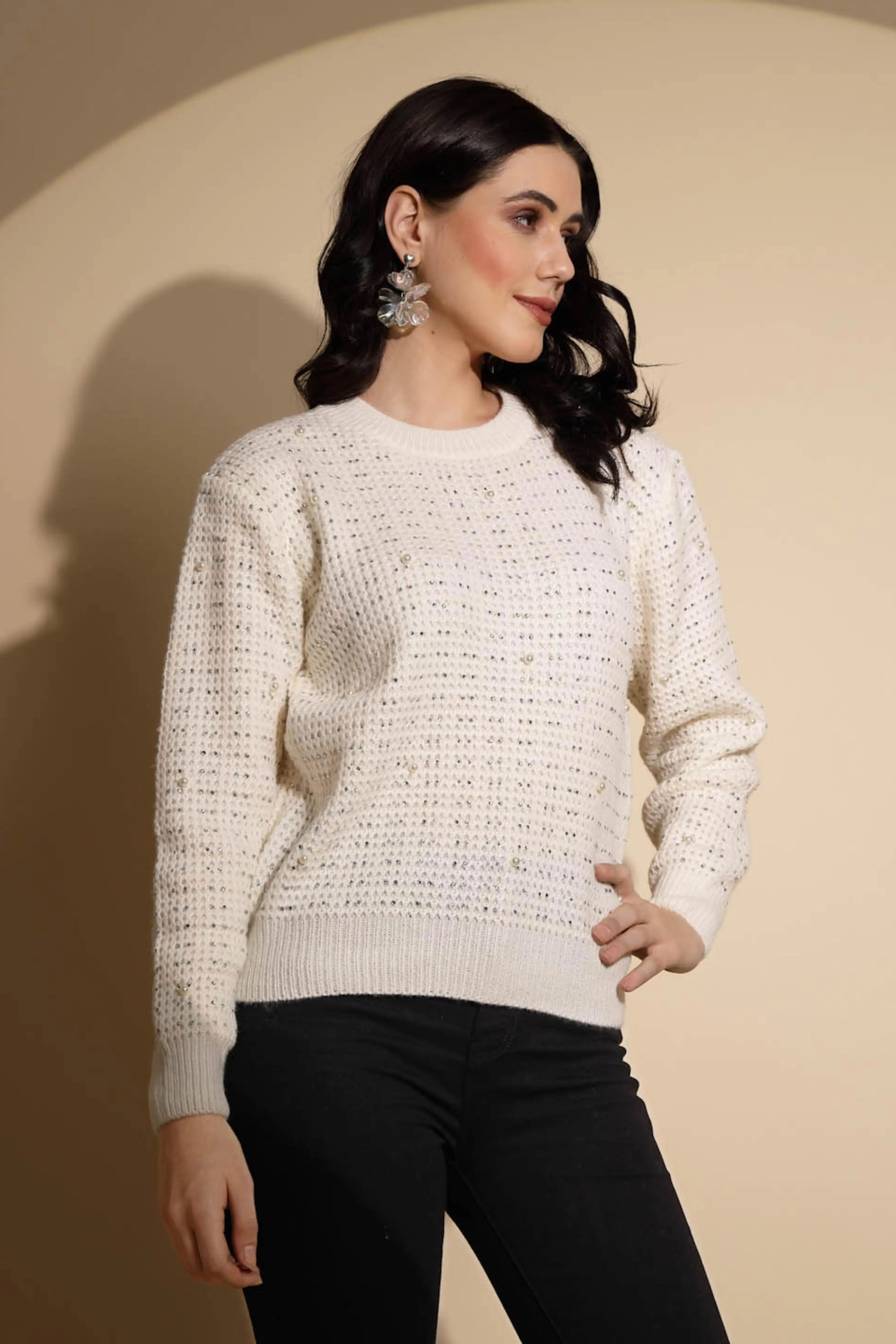 Off White Solid Knitted Pullover - Image 3