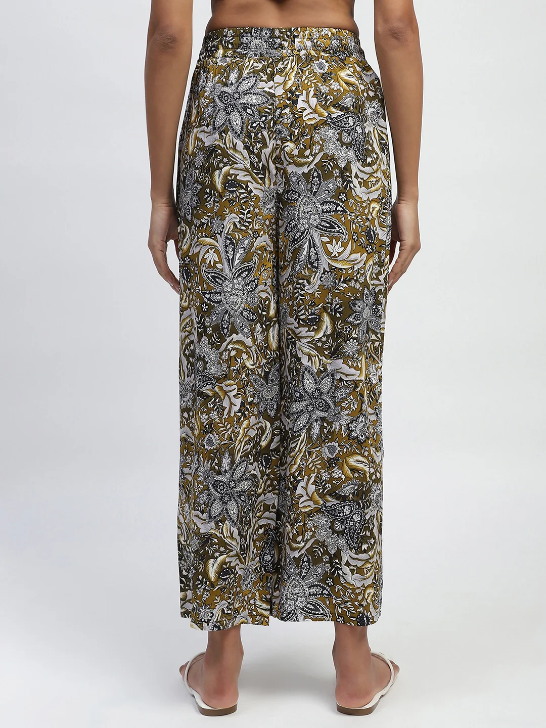 Olive Rayon Floral Nightsuit - Image 8