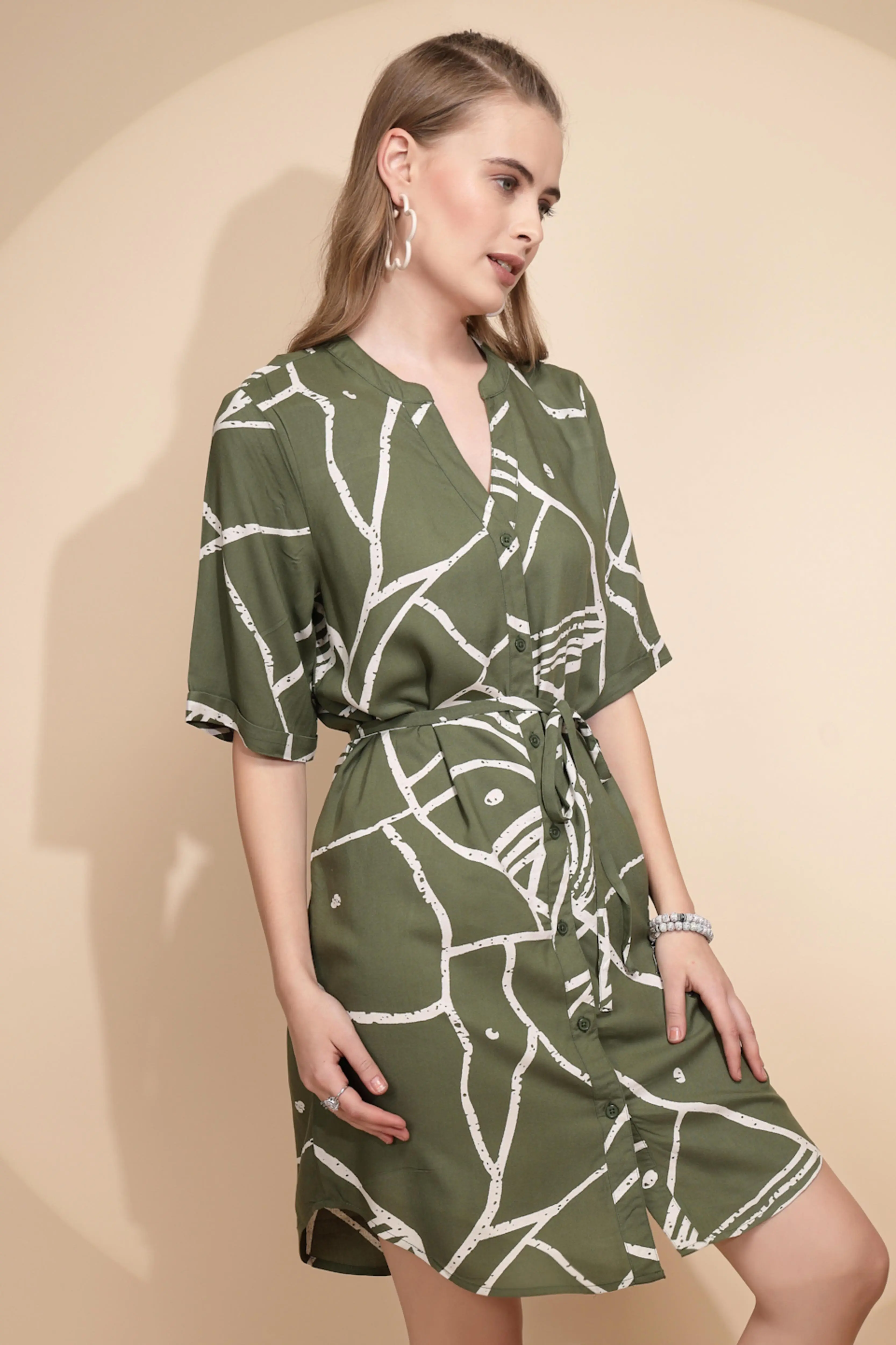 Olive Rayon Regular Fit Tunic For Women - Image 3