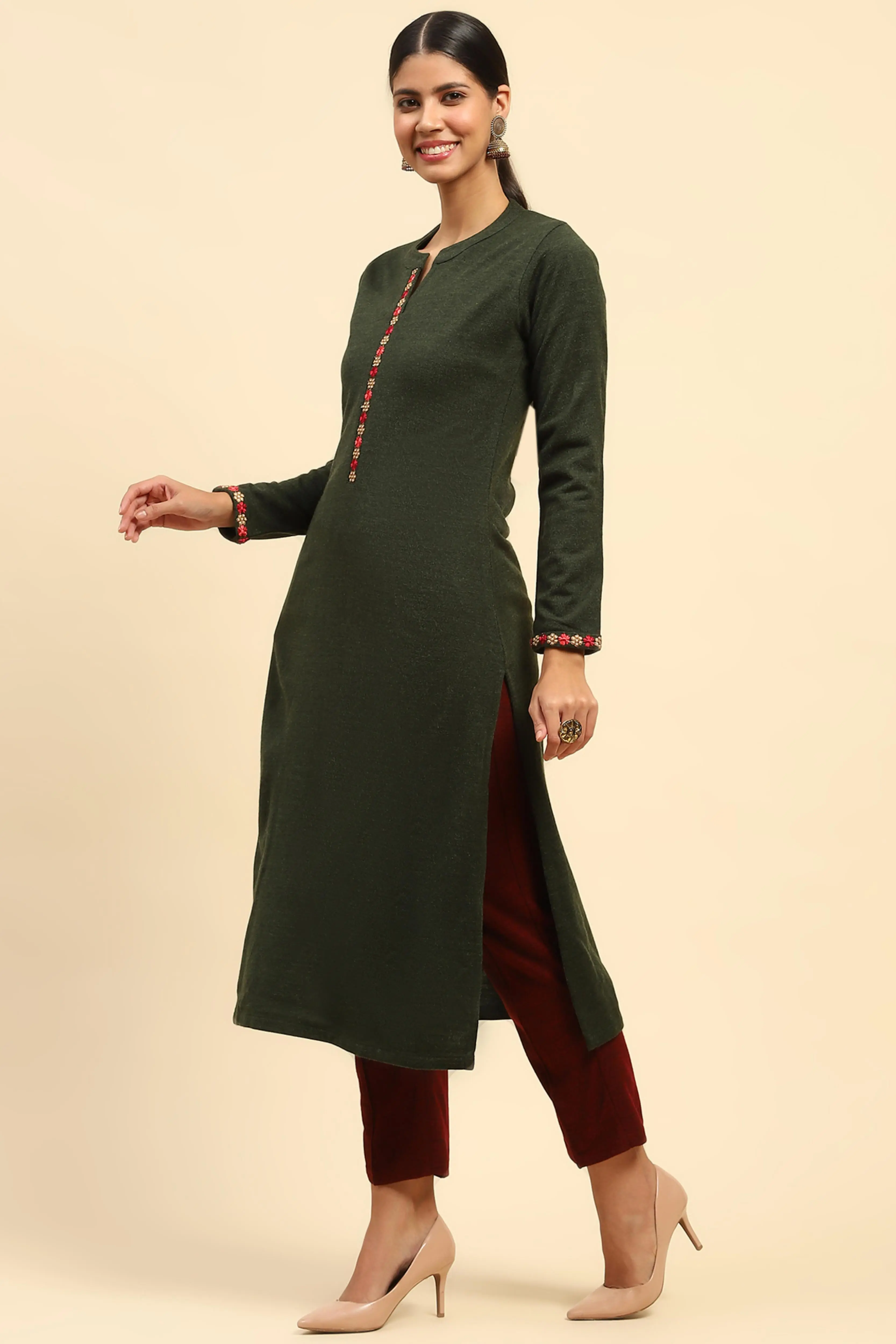Olive Woolen Embroidered Kurta - Image 2