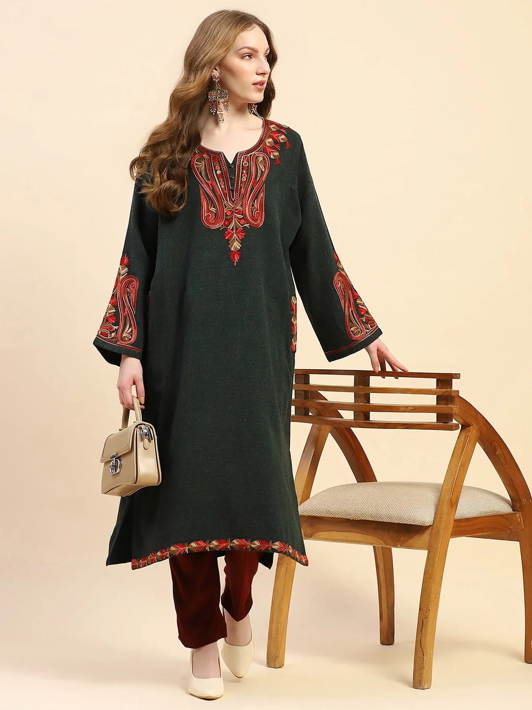 Olive Woolen Embroidered Kurta - Image 7