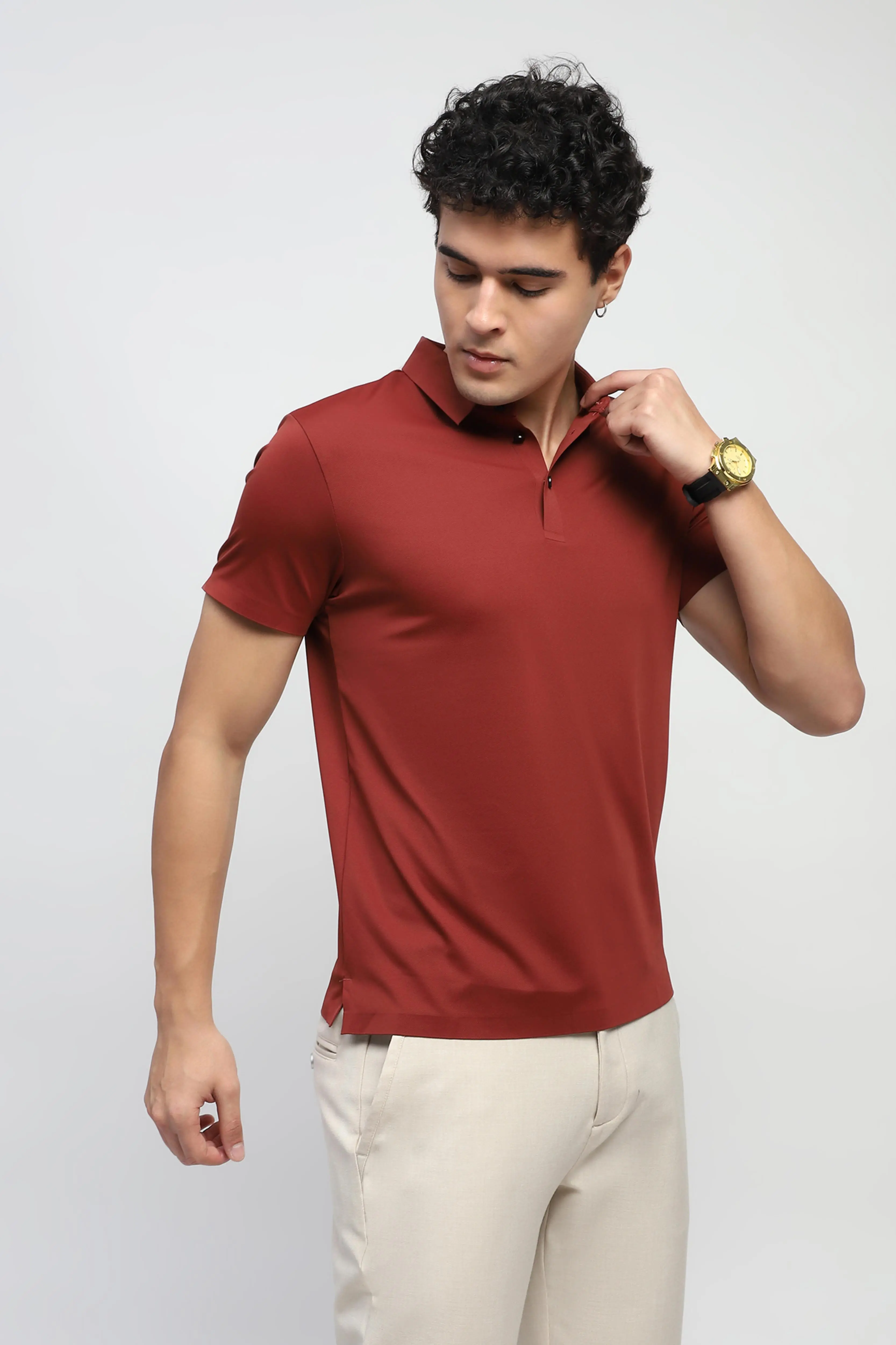 Stitchless Nylon Blend Solid T-Shirt - Image 3