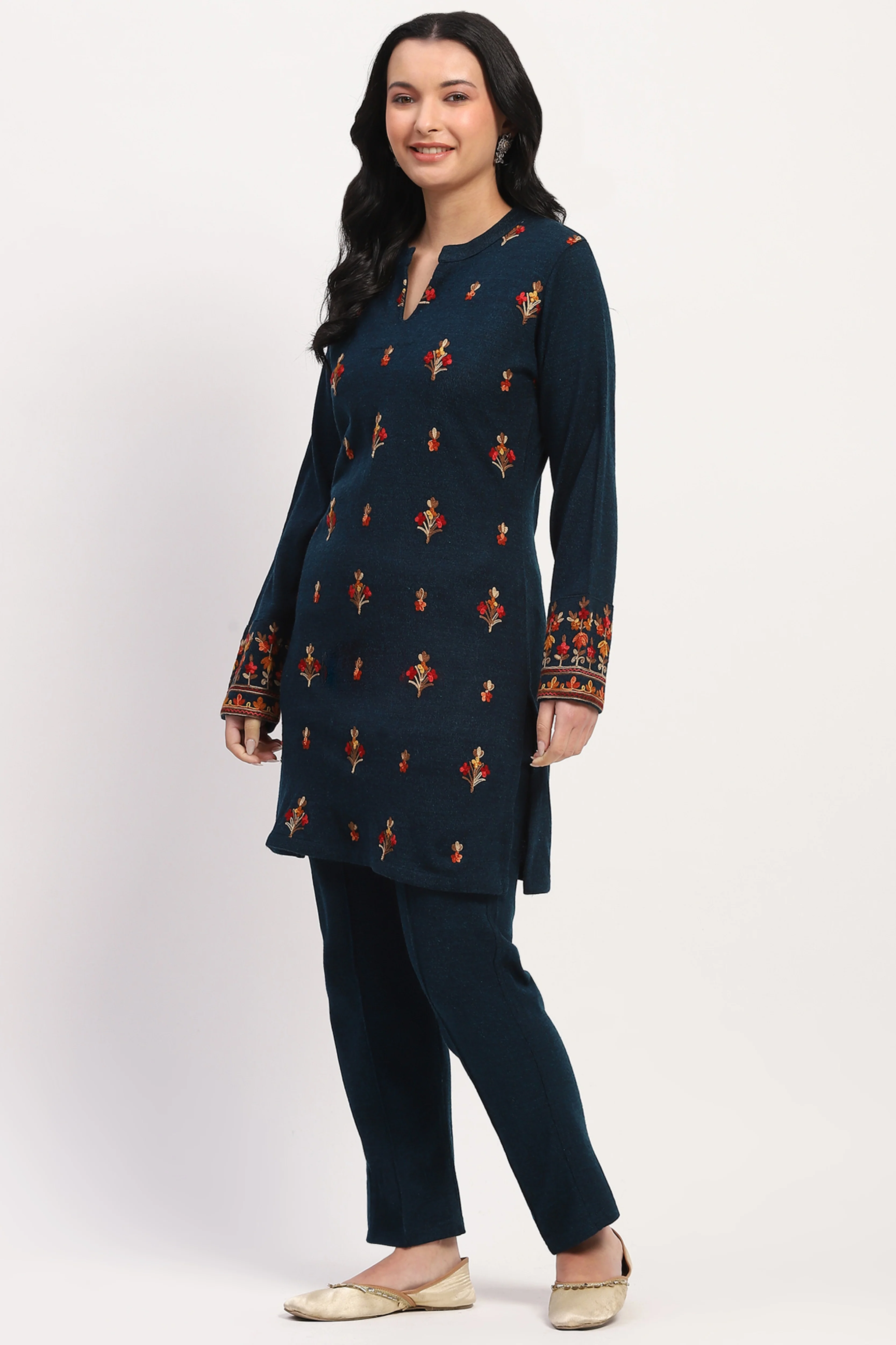 Teal Embroidered Winter Ethnic Set - Image 4