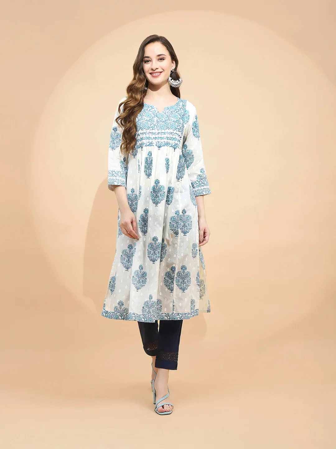 White Cotton Blend Loose Fit Kurta For - Image 8