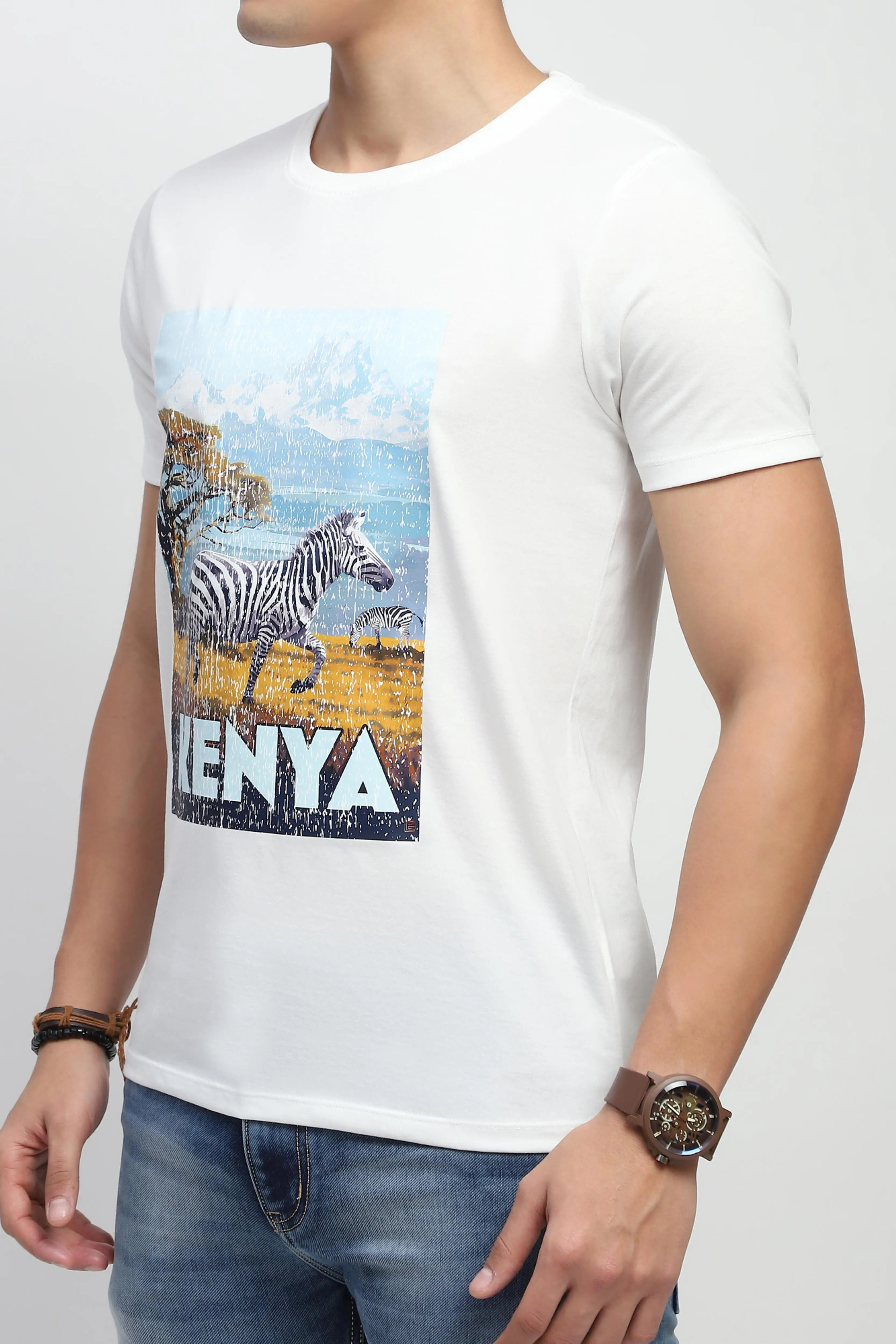 White Graphic Cotton T-Shirt - Image 5