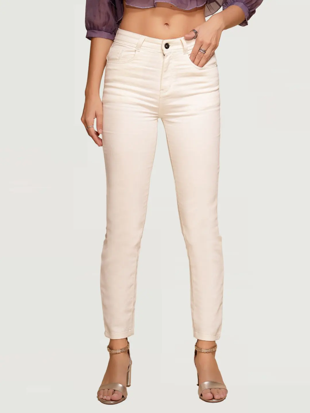 White High Rise Slim Fit Jeans - Image 9