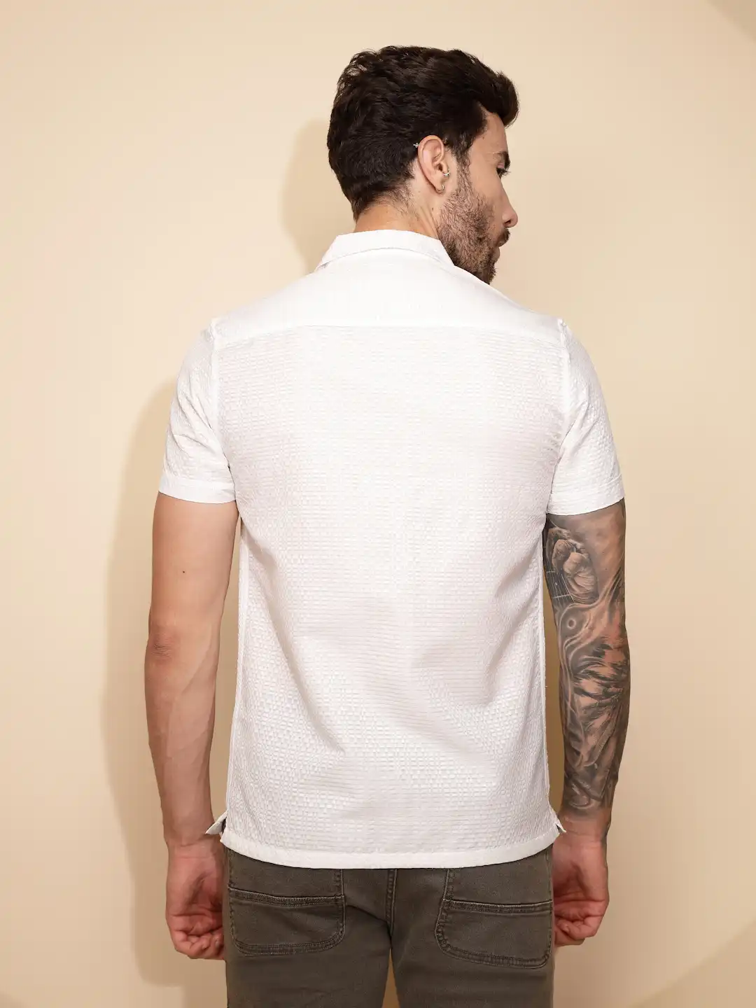 White Regular Fit Shirt For Men - Image 13
