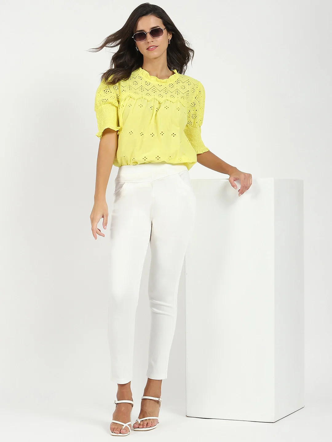 White Ultra Stretchable Jegging - Image 12