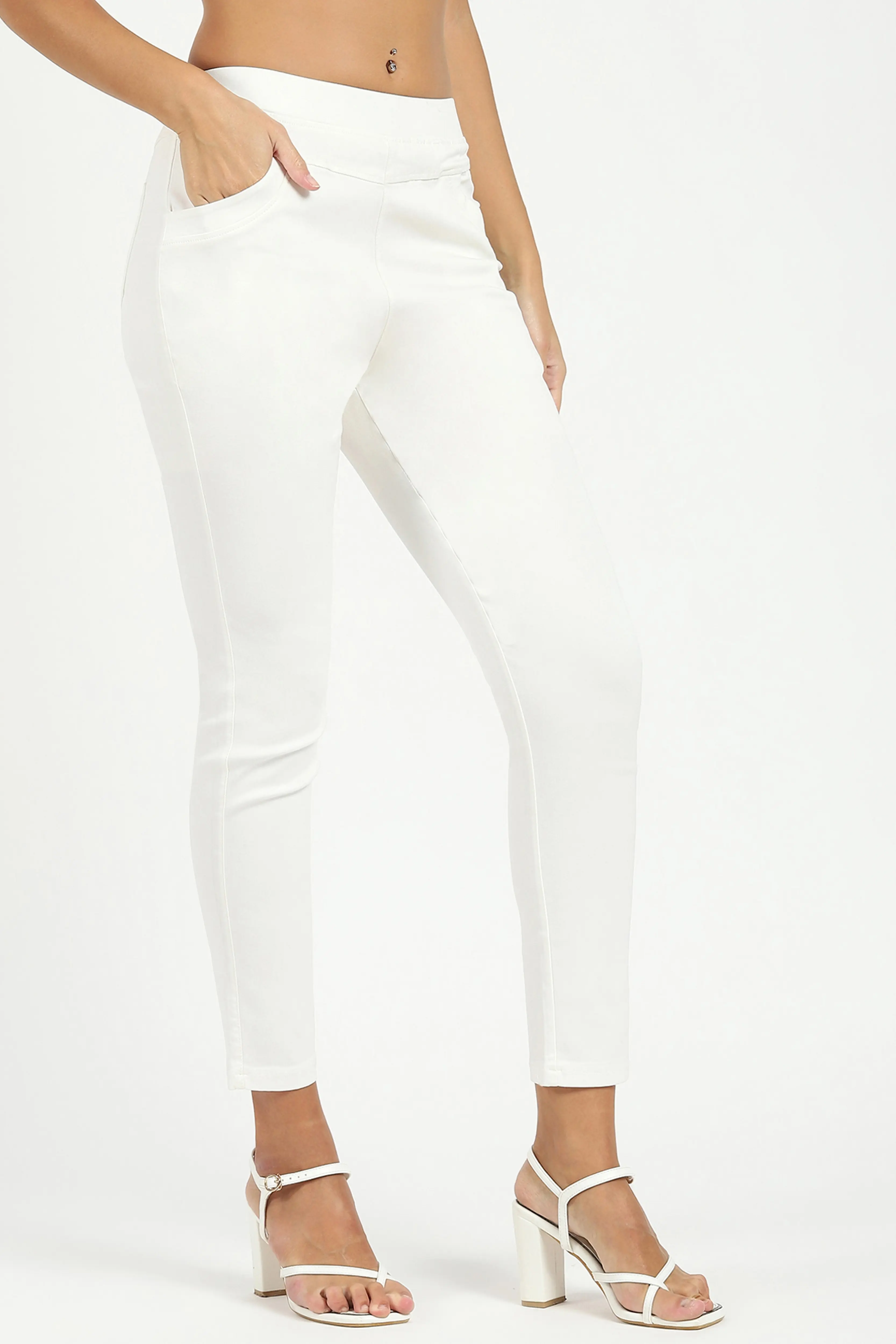 White Ultra Stretchable Jegging - Image 3