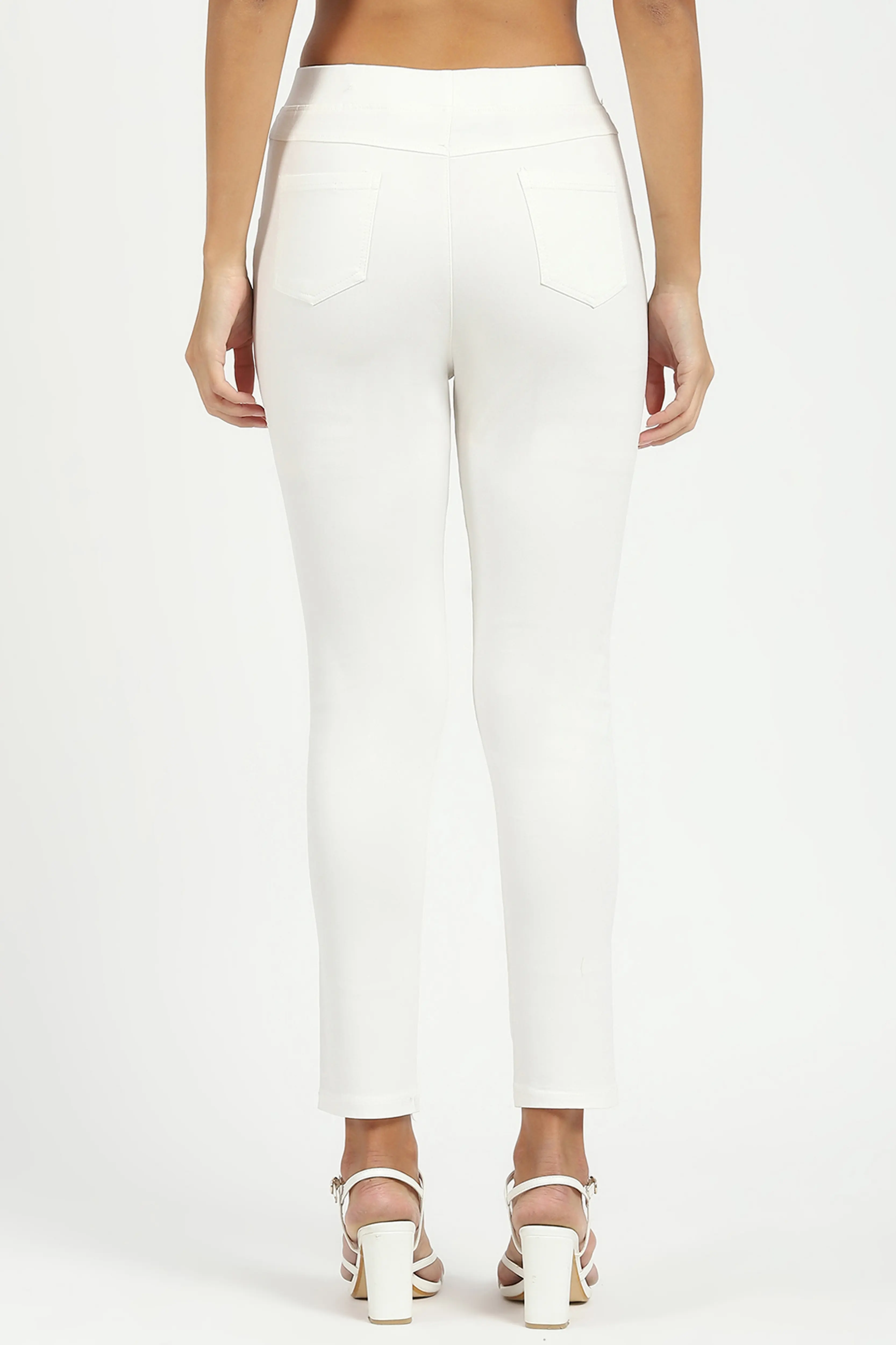 White Ultra Stretchable Jegging - Image 4