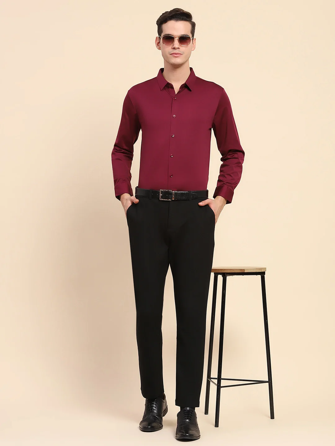 Wine Nylon Blend Solid Formal Shirt - Image 2